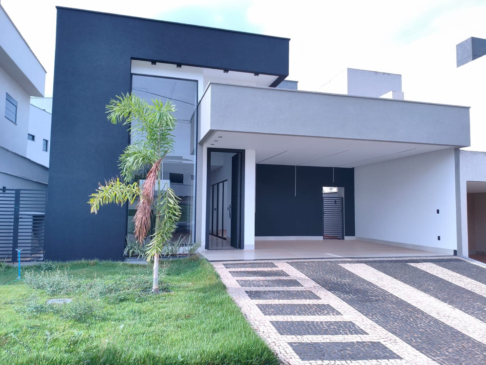 Casa térrea no Jardins Bolonha