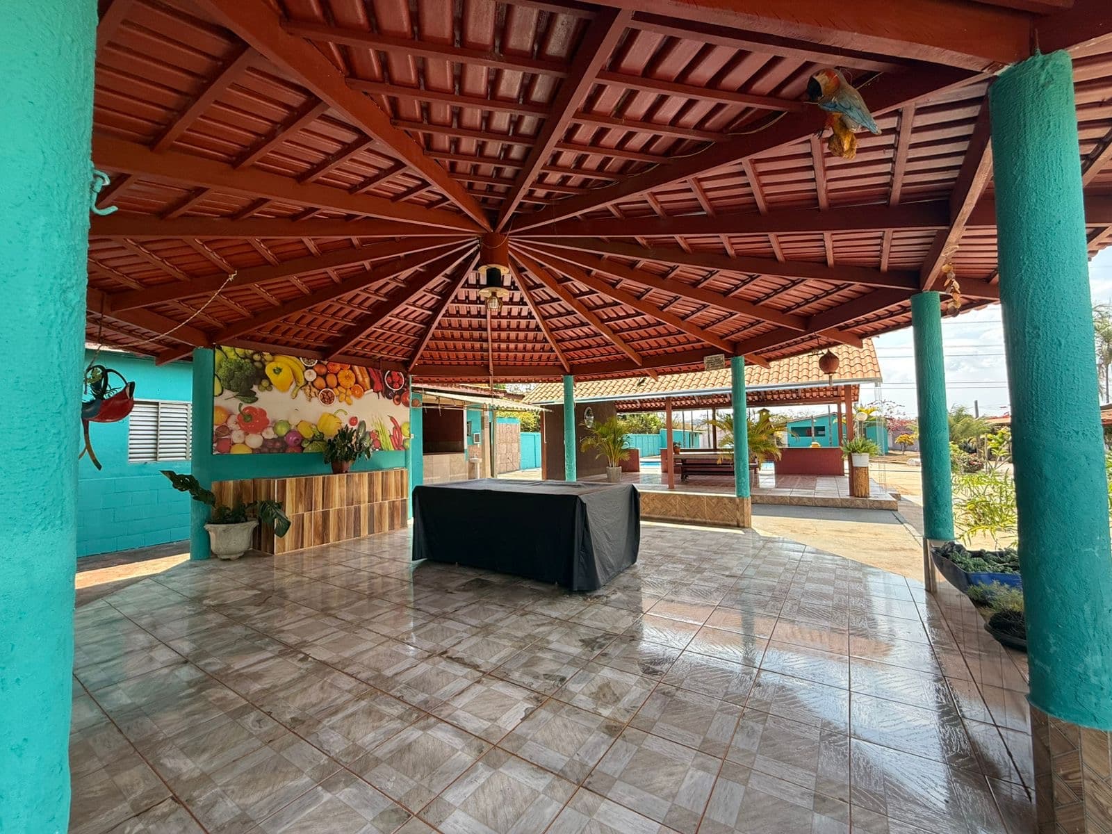 Chácara de 6.000 m² com piscina