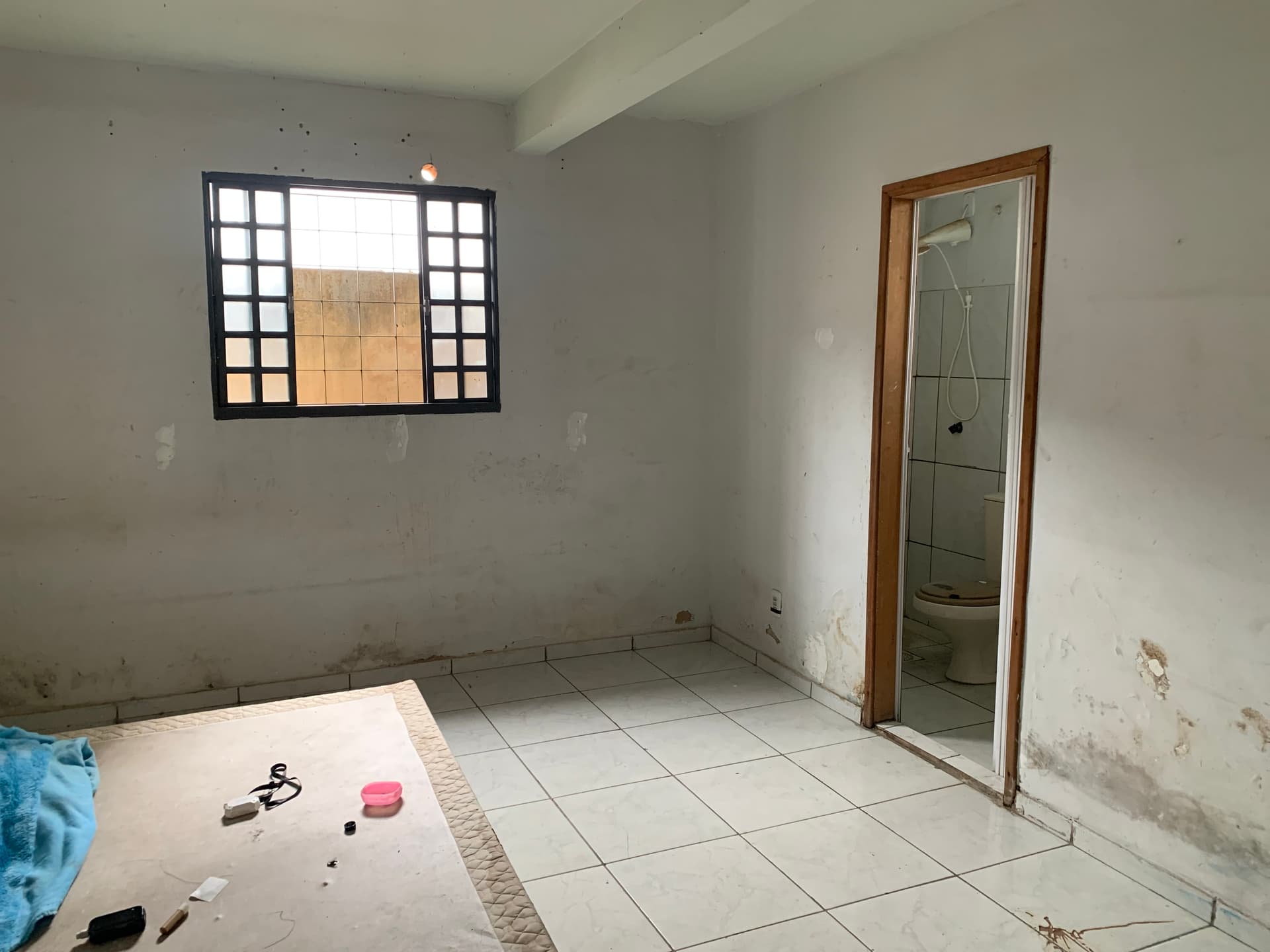 Galpão - 200m² | Setor Universitário.