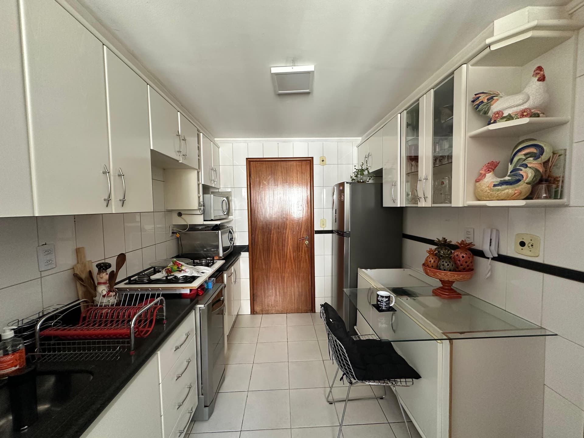 🏢 APARTAMENTO 4 QUARTOS NO BUENO – 110m² Nascente
