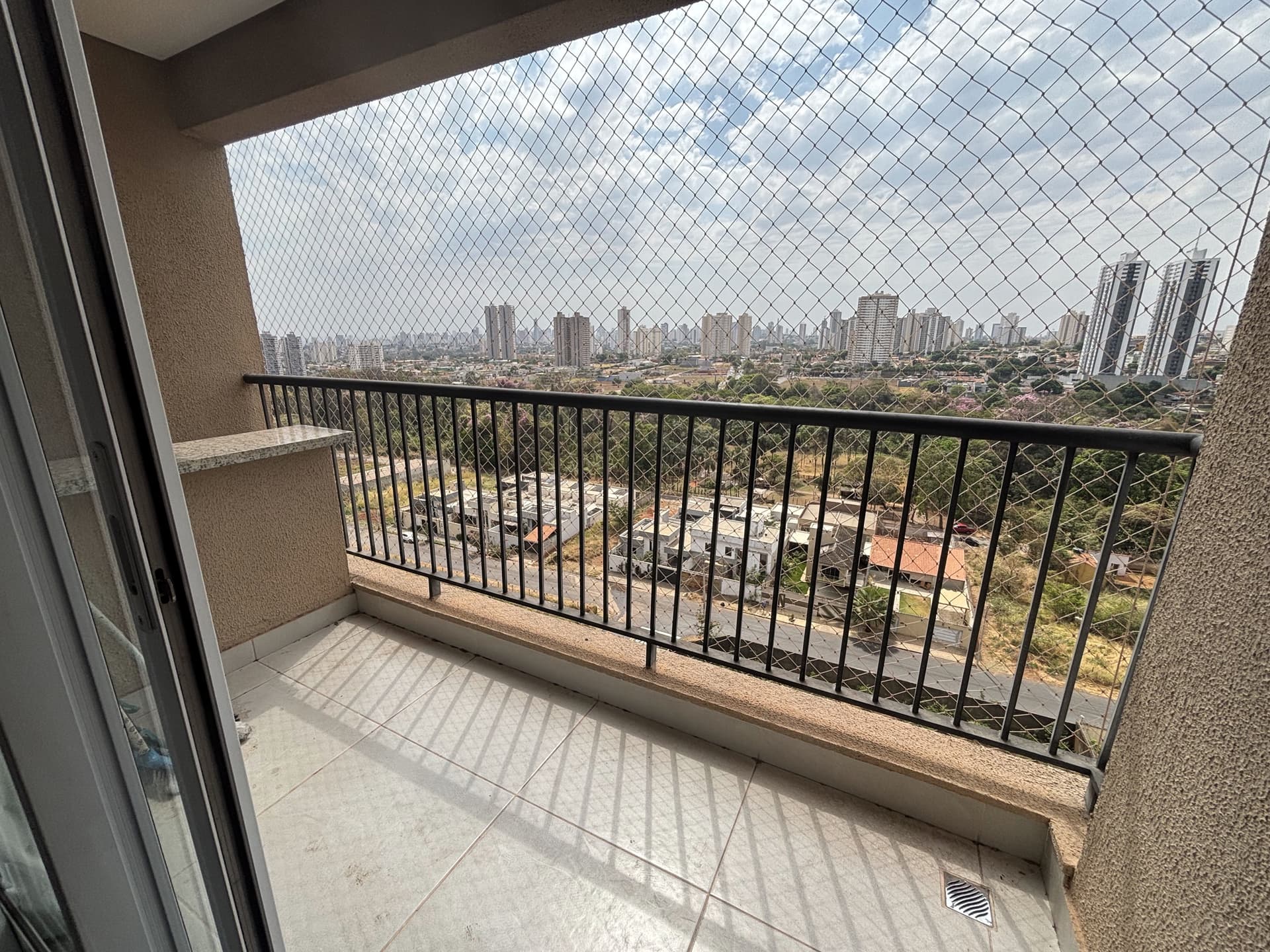 INTENSE PARQUE CASCAVEL – 2 QUARTOS, NASCENTE E VISTA LIVRE