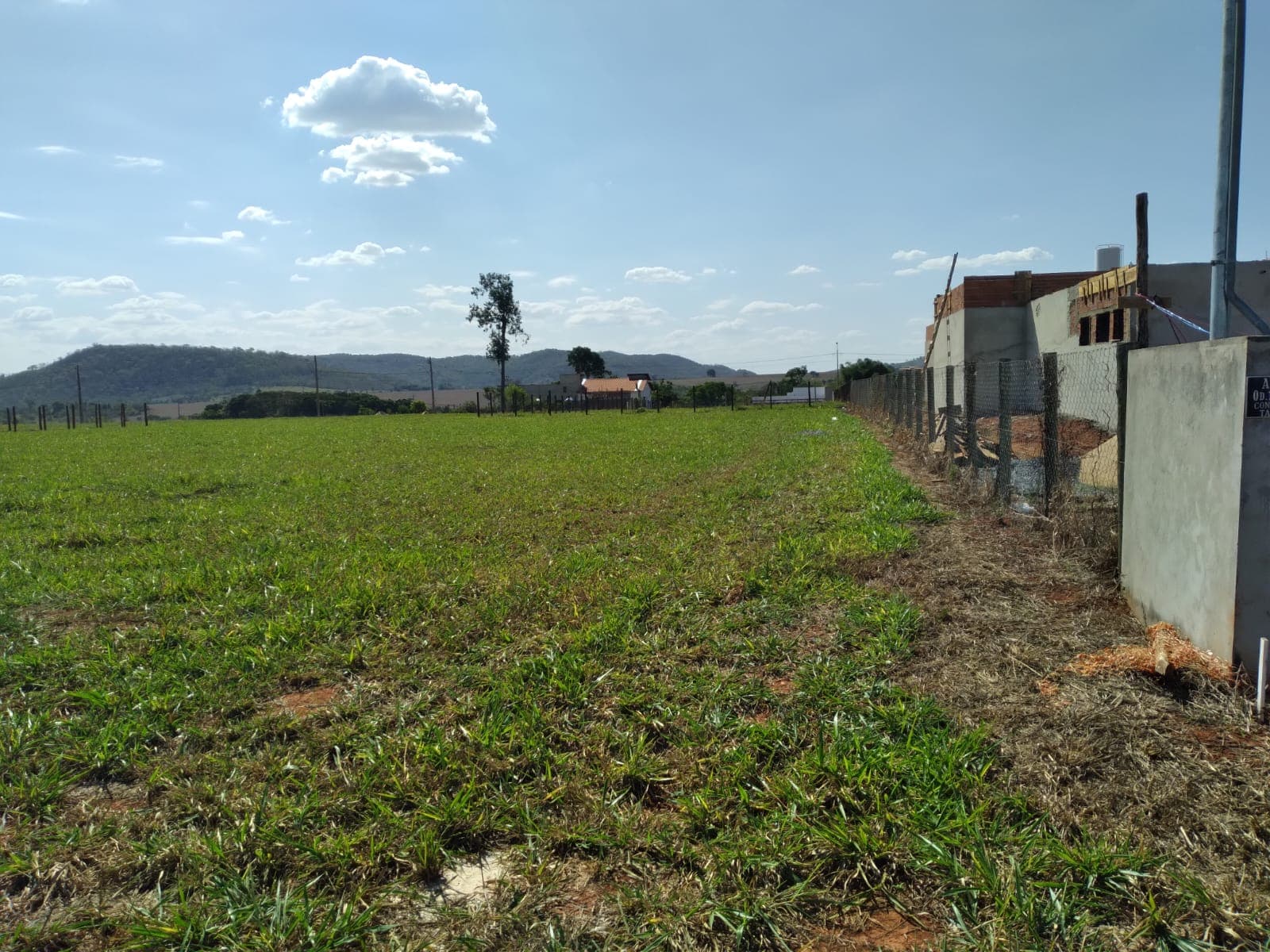 TERRENO - CONDOMINIO DE SÍTIOS TALISMÃ