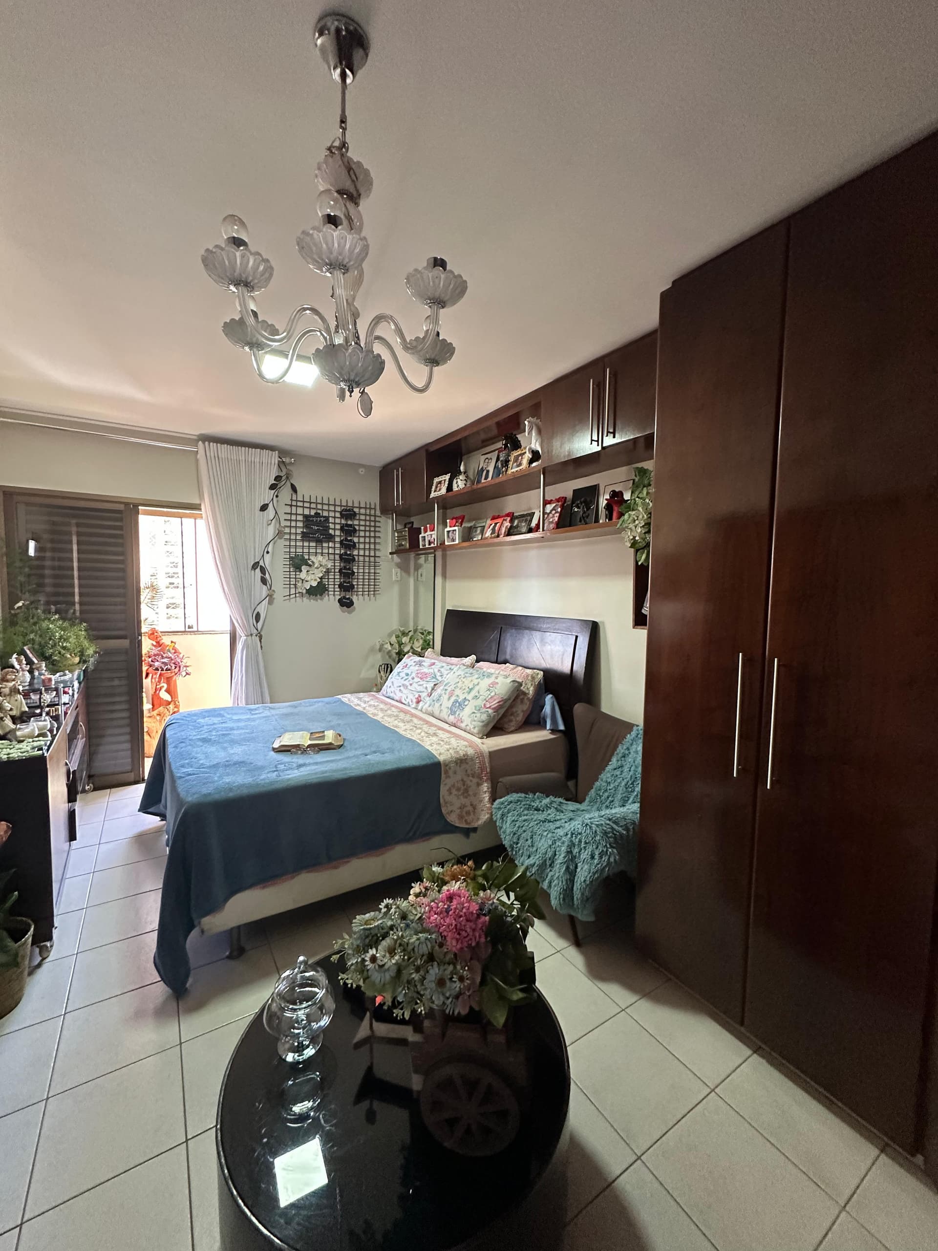 🏢 APARTAMENTO 4 QUARTOS NO BUENO – 110m² Nascente