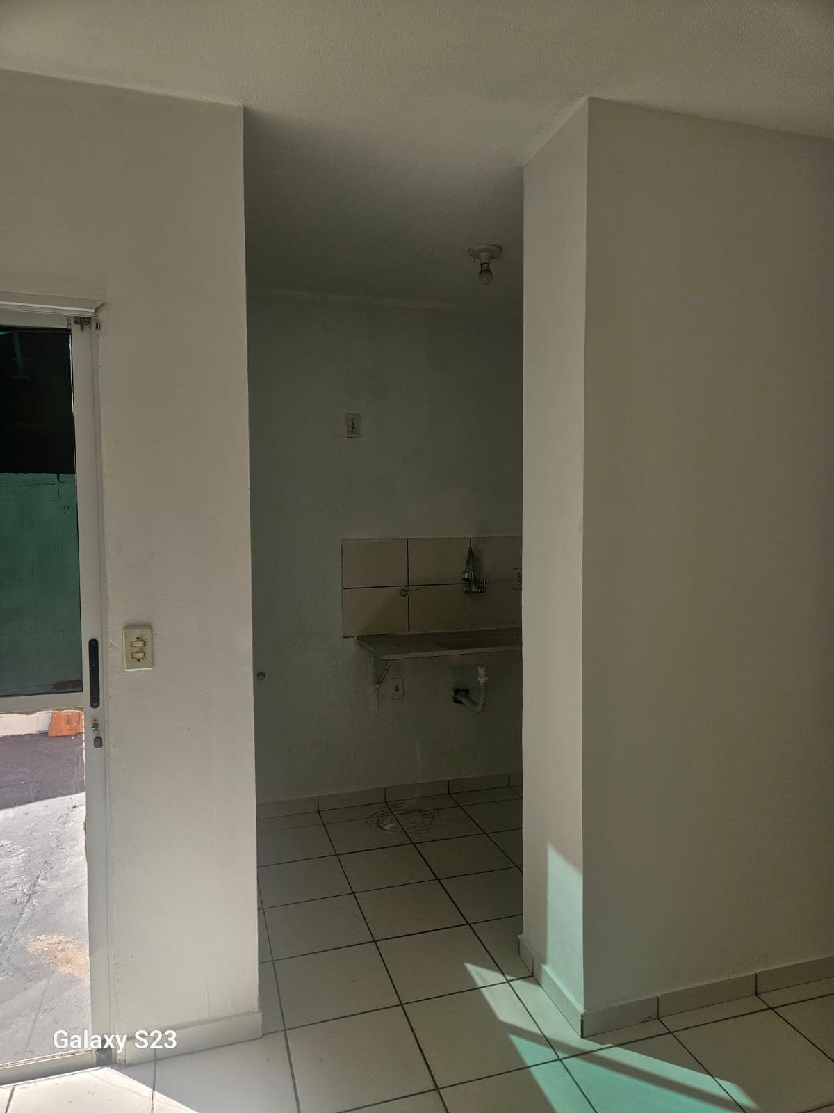 Casa a venda no conjunto Condomínio Brisas do Cerrado unidade no vale a Lua