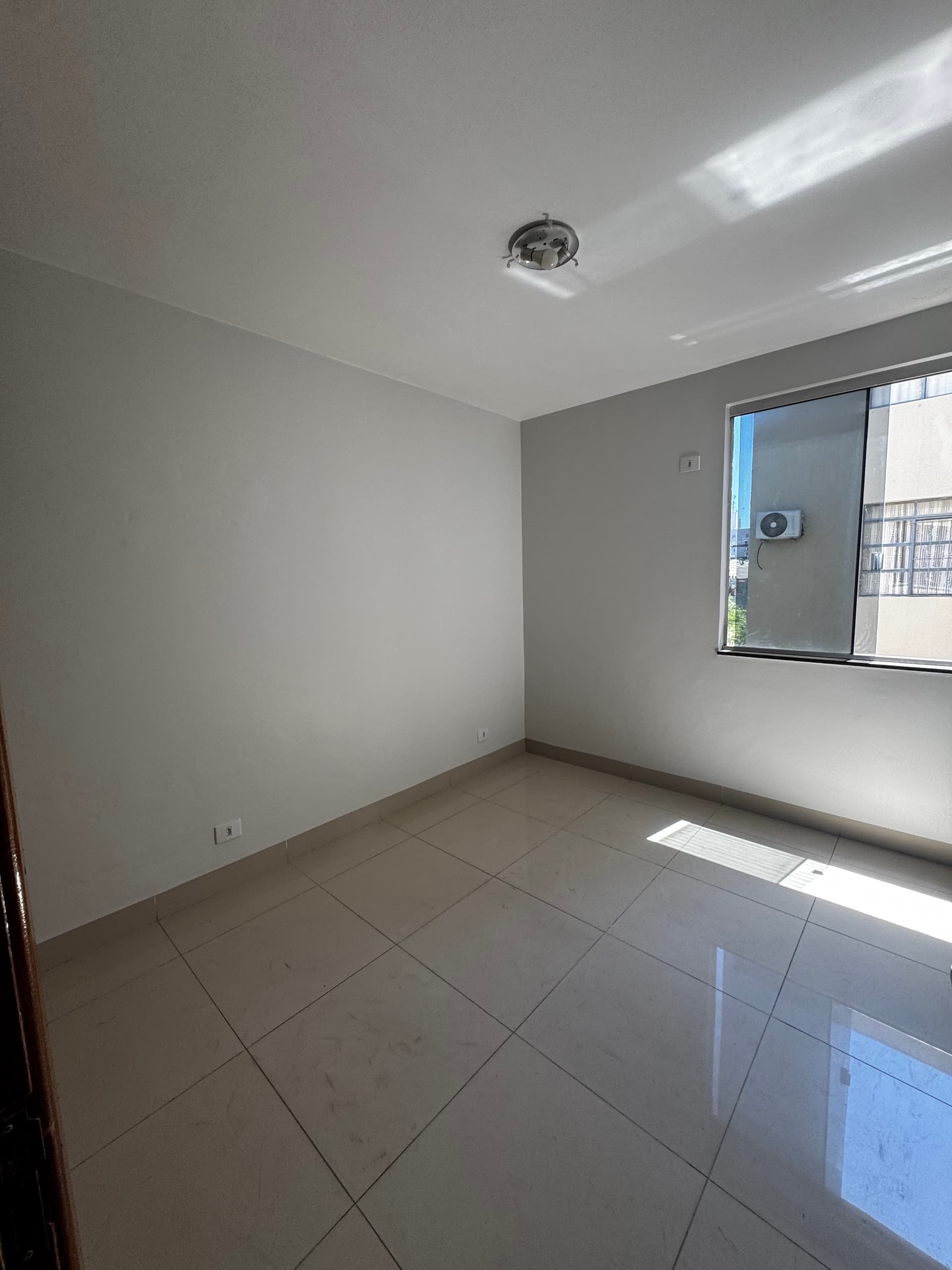 Apartamento a venda 3 Quartos St. Rodoviário