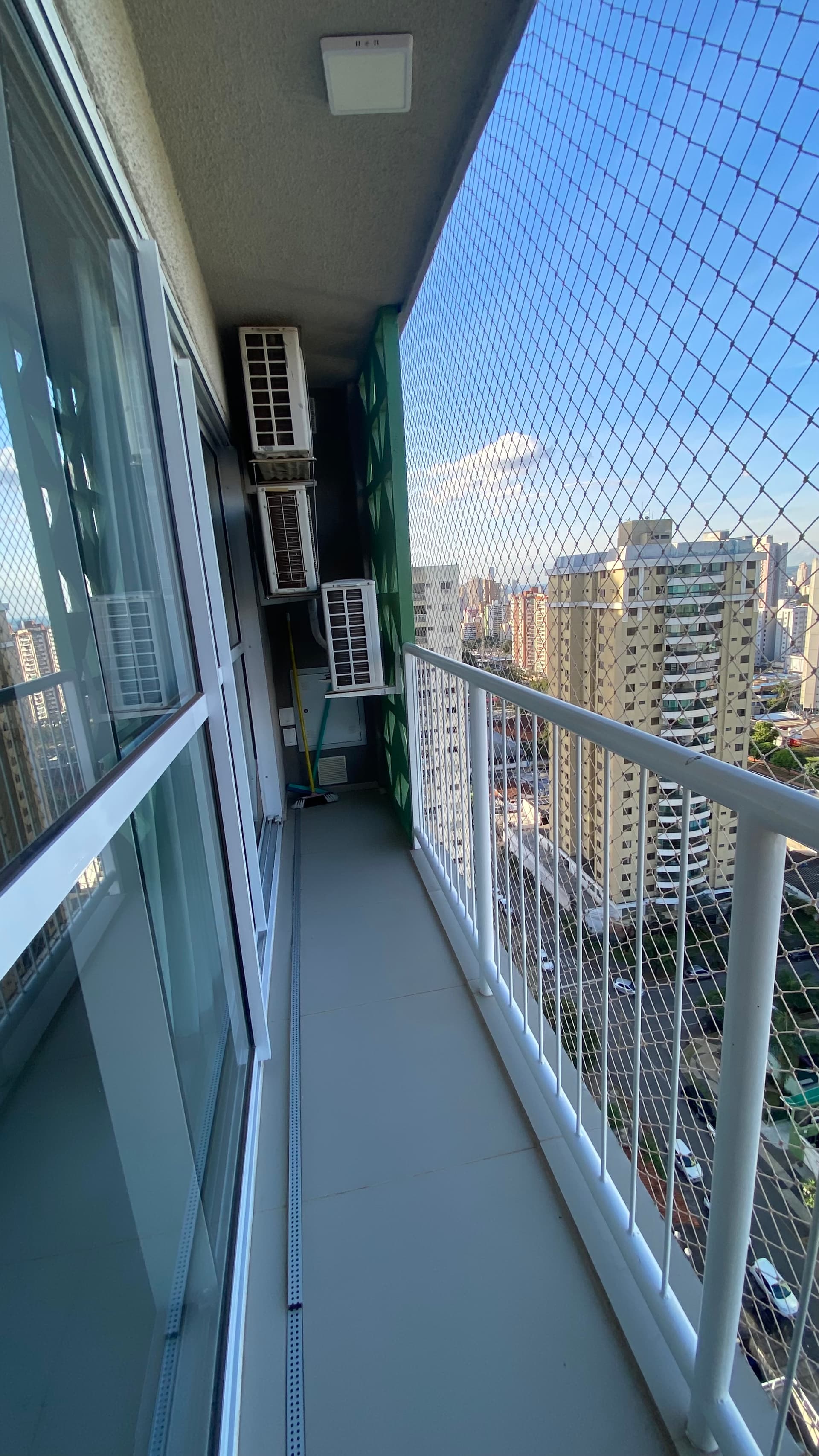 Apartamento com 3 quartos semi mobiliado no Wish Bella Vista próximo a UNIRV