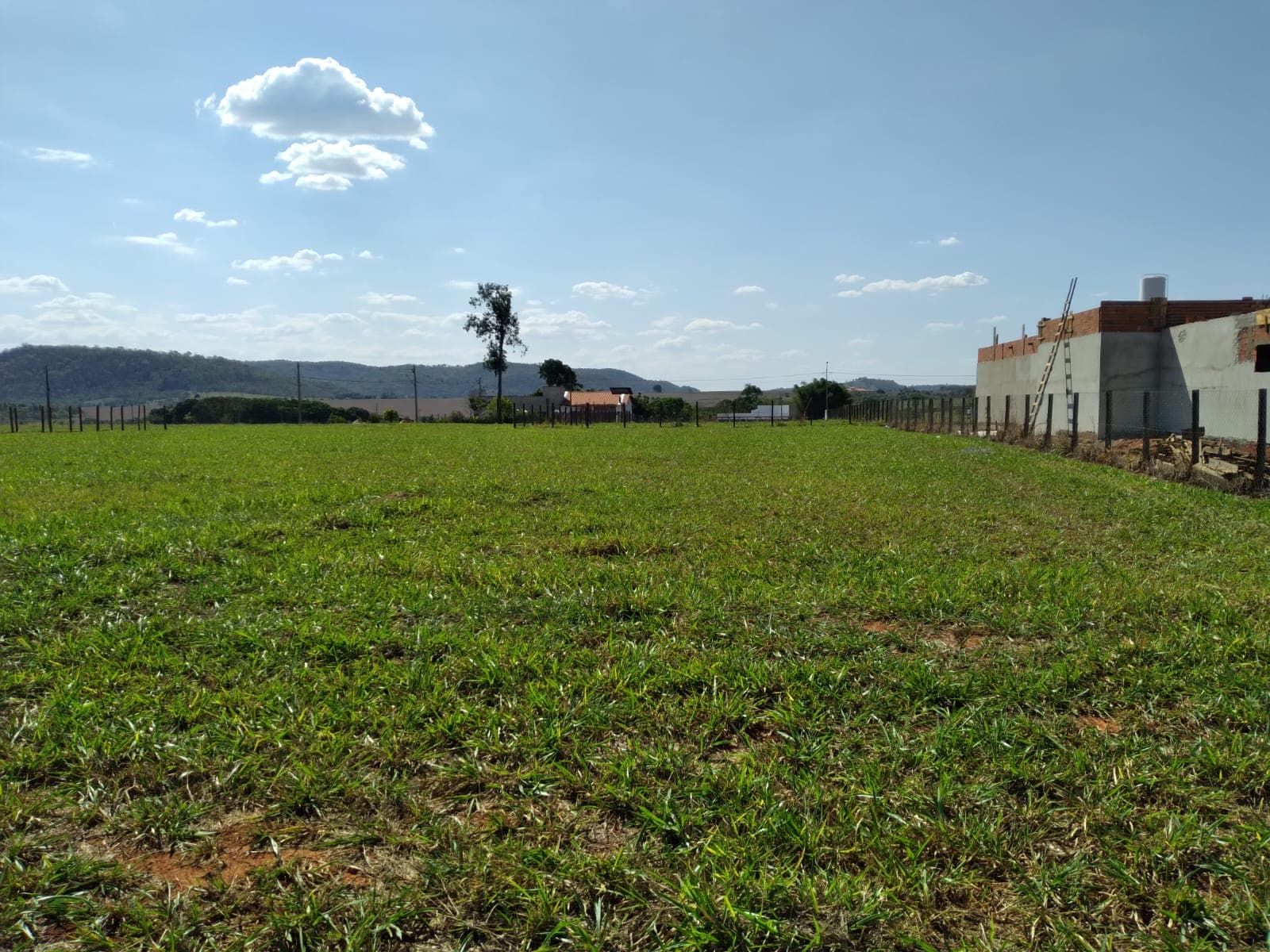 TERRENO - CONDOMINIO DE SÍTIOS TALISMÃ