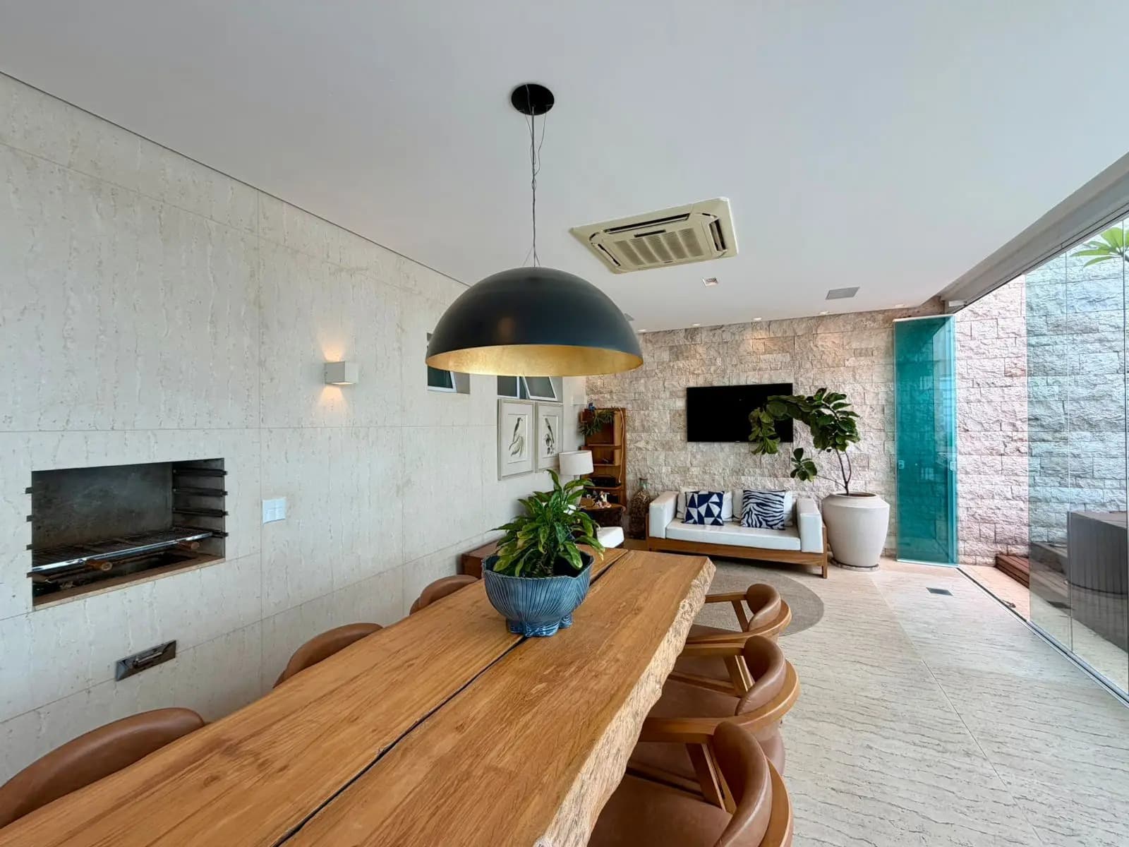 Cobertura 4 Suítes no Setor Bueno