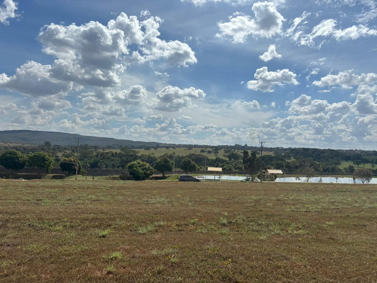 Terreno no Condomínio Aldeia dos Sonhos