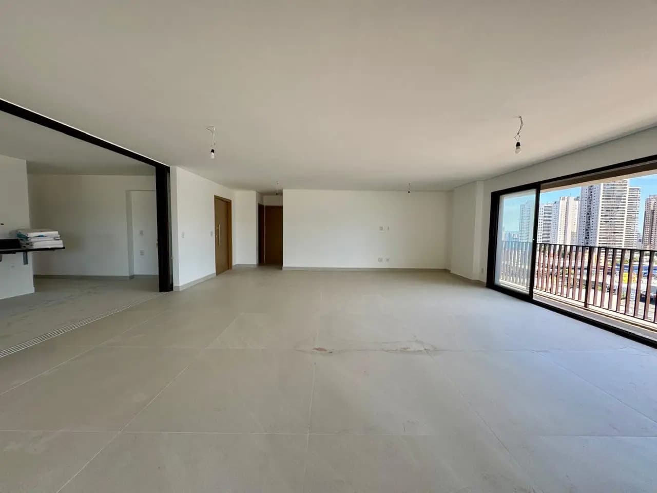 Apartamento 4 Suítes no Setor Bueno