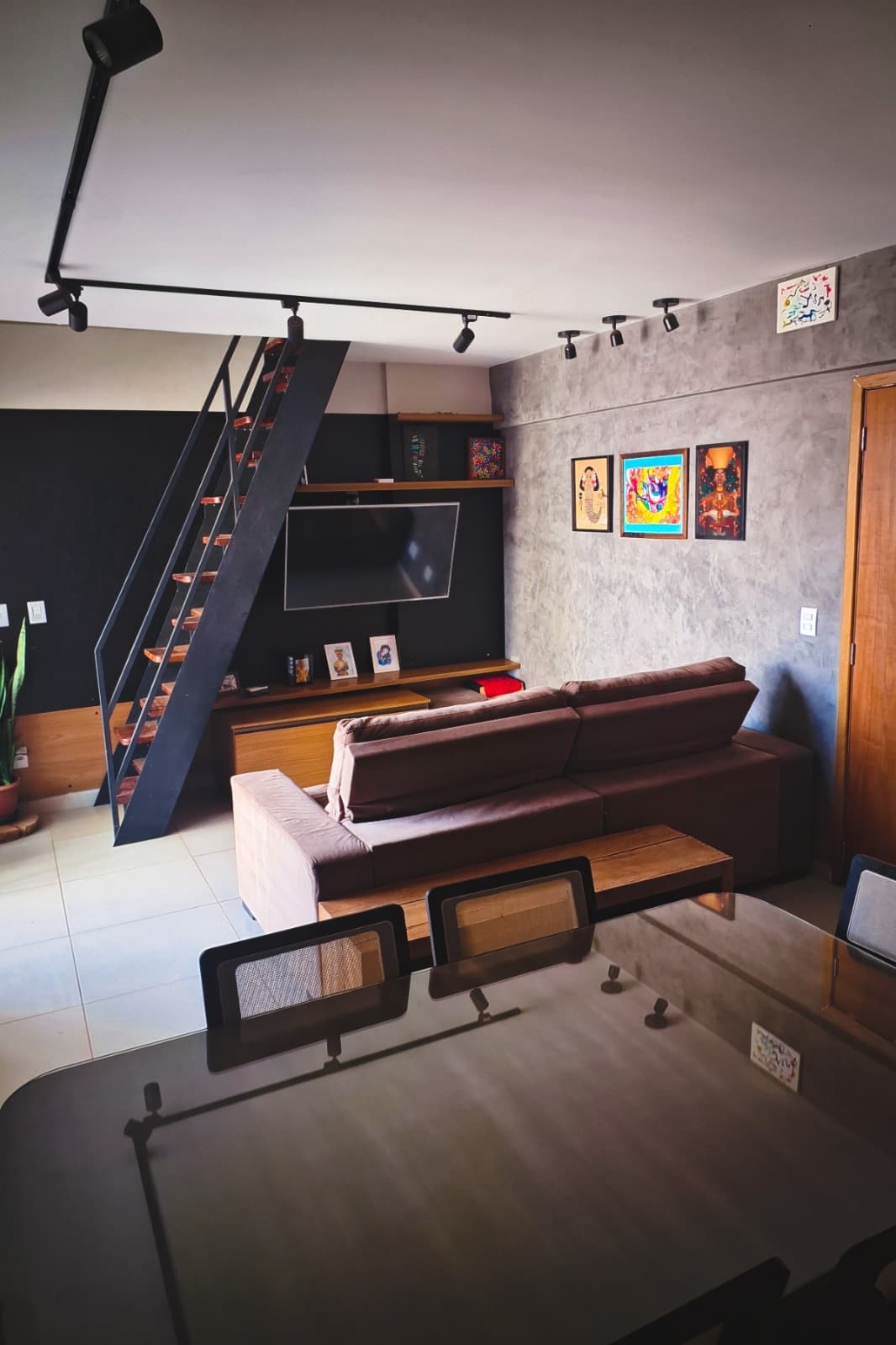 Apartamento com 115m² no Jardim Goiás, em frente à Praça das Artes e a apenas 2 minutos do Shopping Flamboyant.