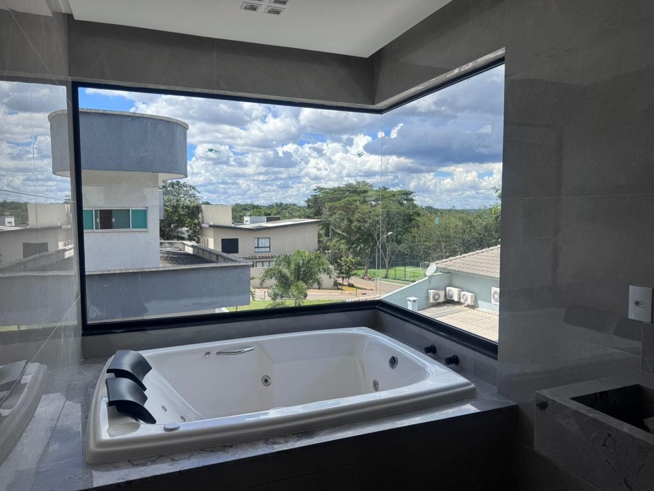 VENDO SOBRADO PORTAL SOL GREEN