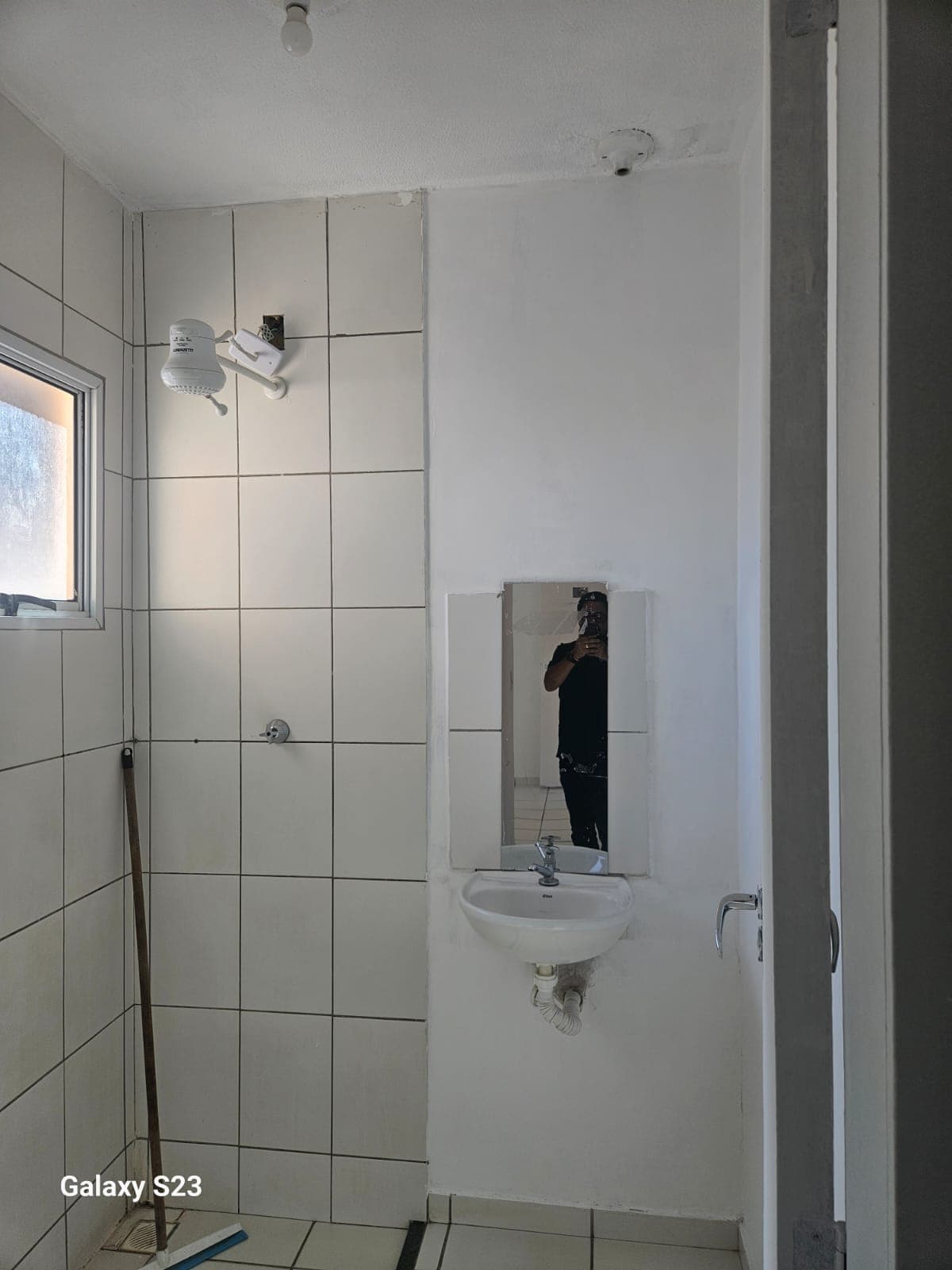 Casa a venda no conjunto Condomínio Brisas do Cerrado unidade no vale a Lua