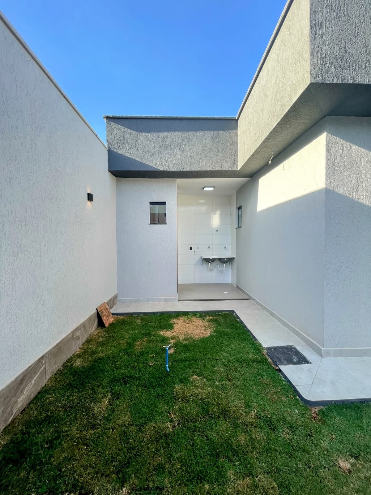 Casa 3/4 no recanto das Minas Gerais