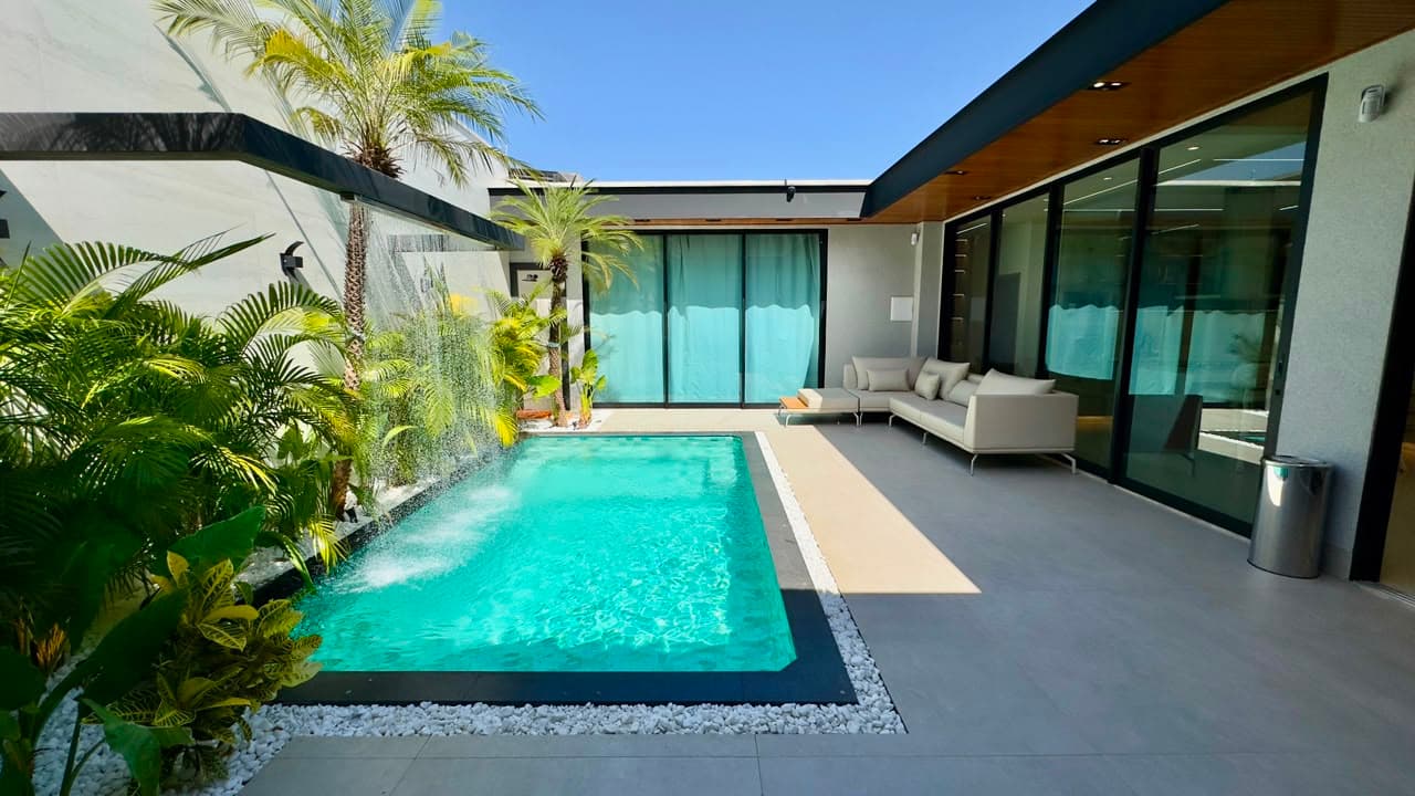 CASA DE LUXO TÉRREA À VENDA | GOIÂNIA 2