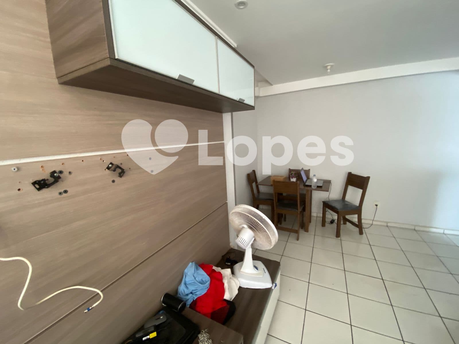 Apartamento no Setor Santa Luzia | 2 Quartos  | Semi - mobiliado