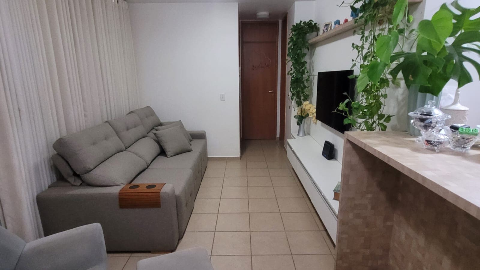 Oportunidade: 2 Quartos c/ Varanda Gourmet no Negrão de Lima