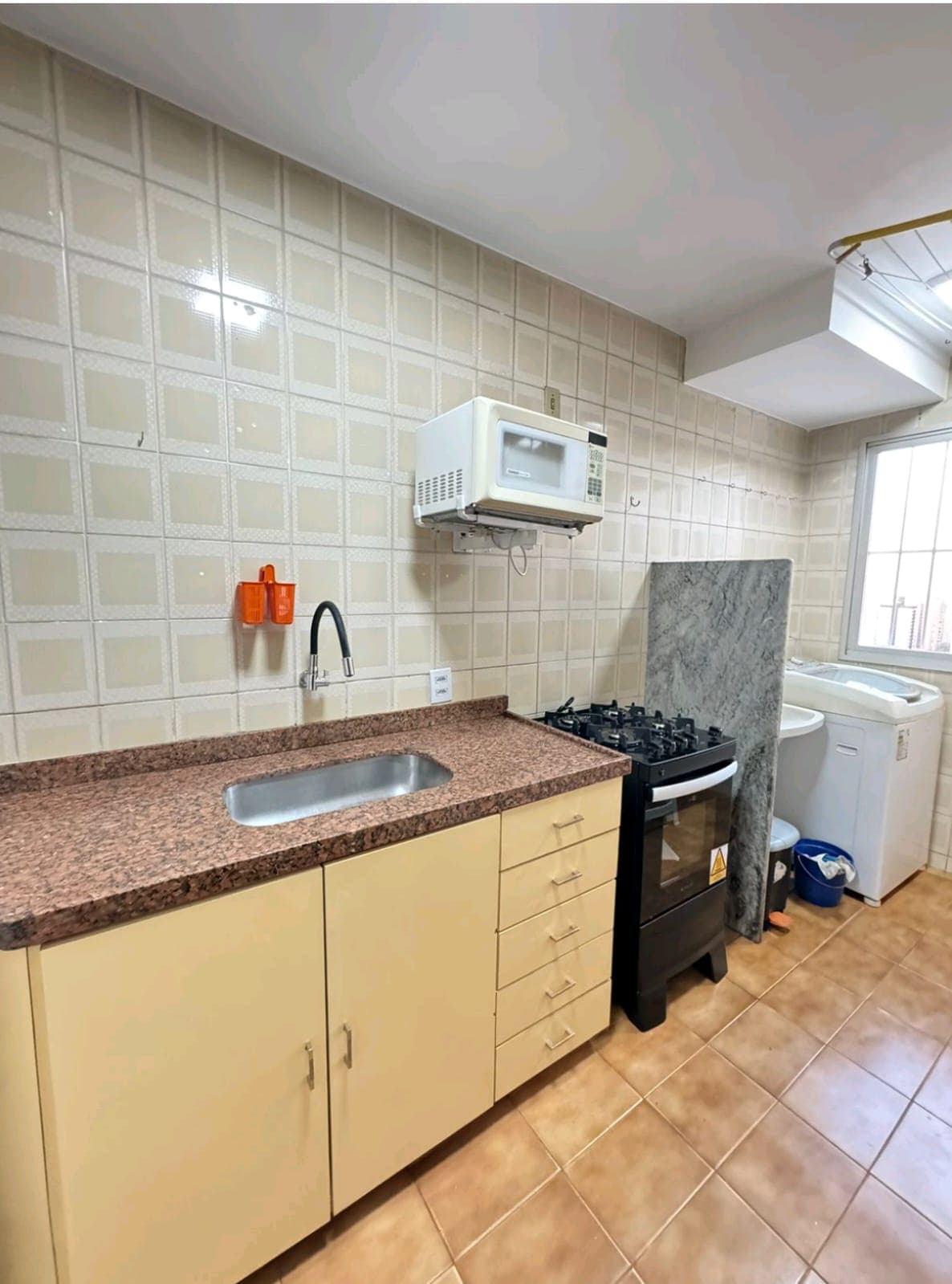 APARTAMENTO À VENDA ALTO DO BUENO