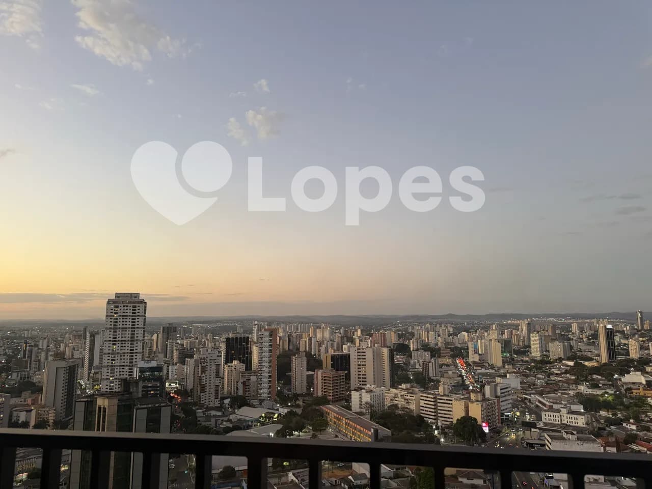 Apartamento 3 Suítes no Setor Marista, Próximo ao Parque Areião, Goiânia