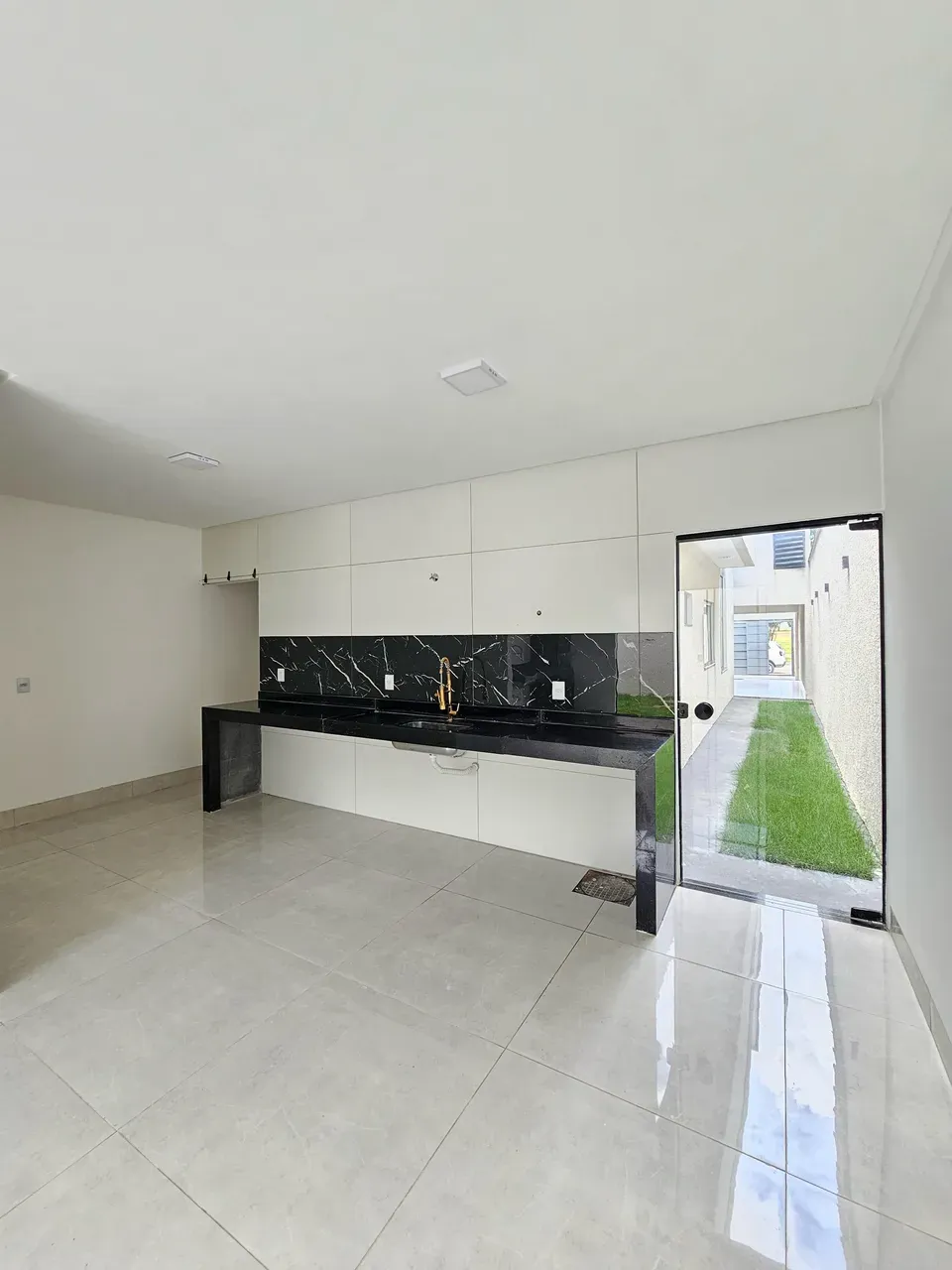 Casa no Setor Parque Anhanguera 2 | 3 Quartos | Alto Padrão