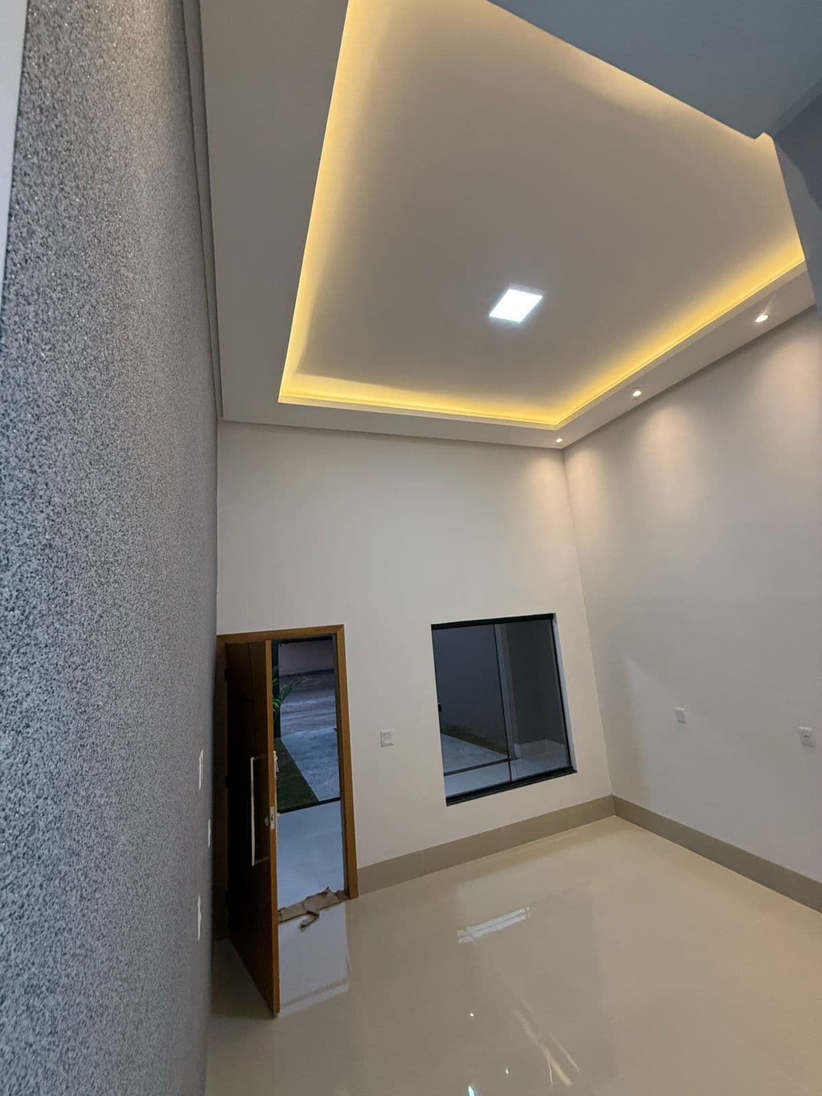 Casa Nova St João Braz 150M 3 Quartos Uma suíte área Gourmet- João Braz Goiânia