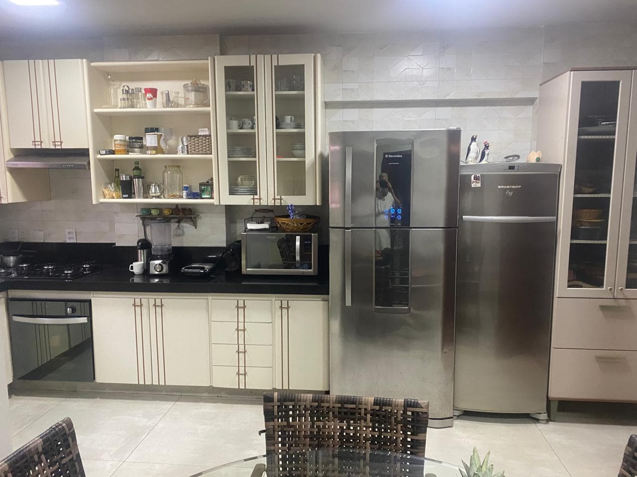APARTAMENTO AMPLO À VENDA – EDIFÍCIO SIMIRAMIS | SETOR BUENO