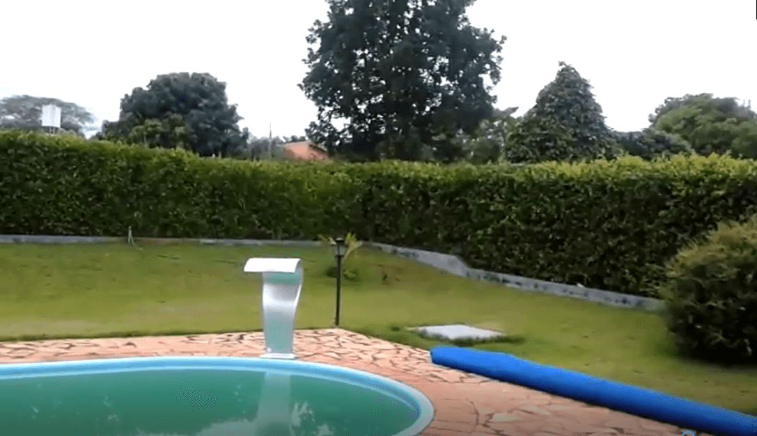 Casa com Piscina em Condomínio, 4 Quartos e 2.800 m² de Terreno em Nova Veneza – GO