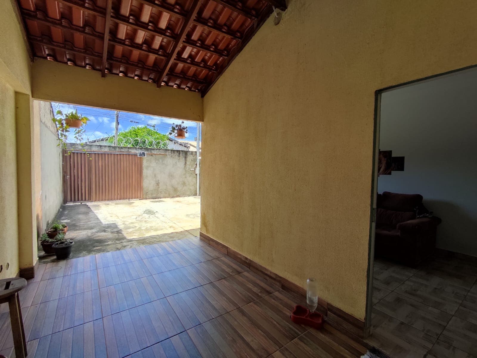 CASA EM CALDAS NOVAS