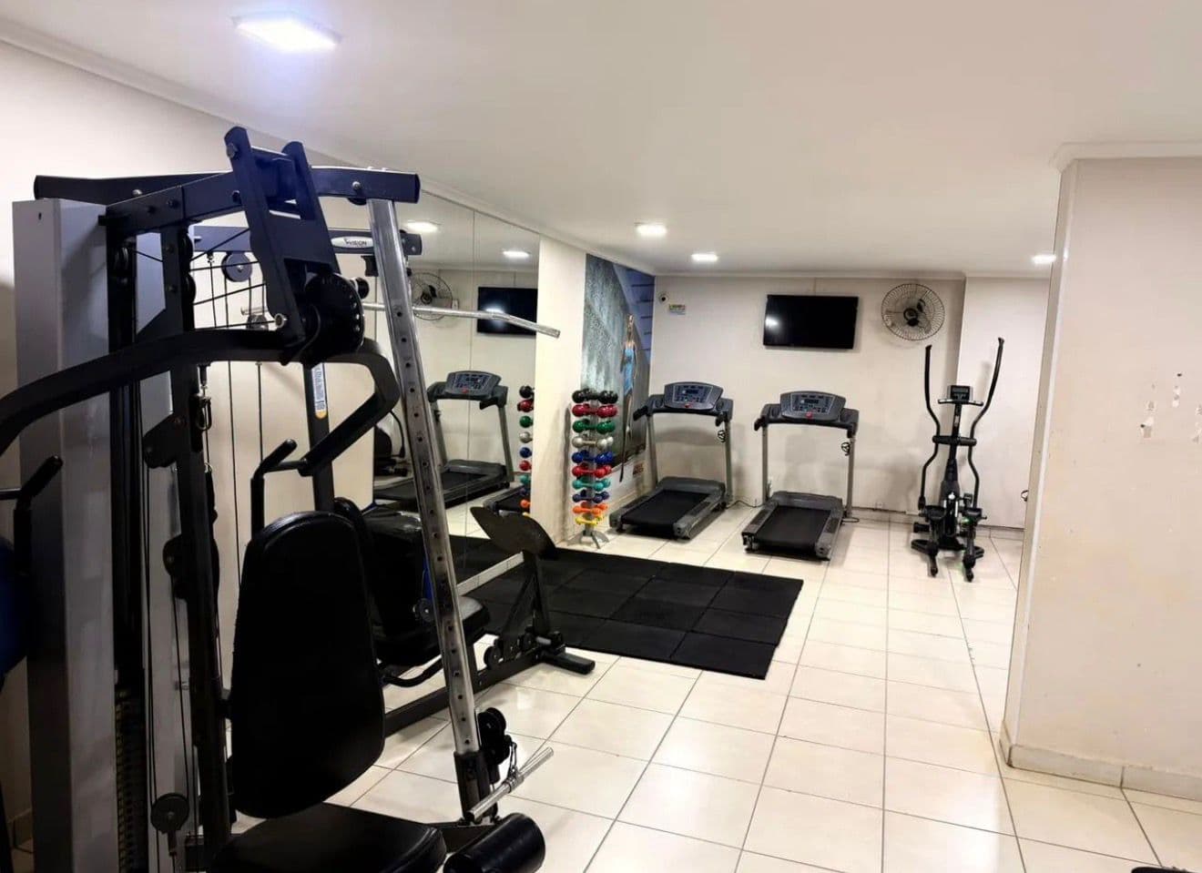 VENDO APARTAMENTO COM 3 QUARTOS JARDIM MARIA INES APARECIDA DE GOIANIA