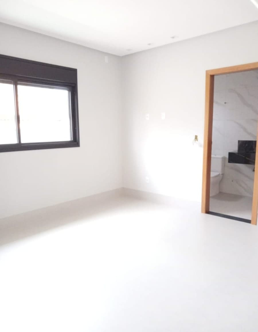 Sobrado 180m² - Setor Três Marias