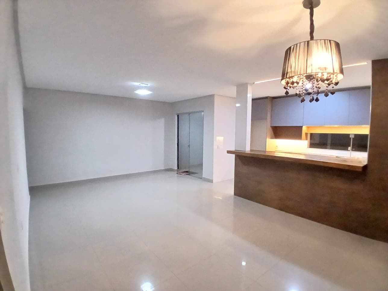 Casa 3 Quartos no Setor Três Marias, Próxima à Avenida Perimetral Norte, Goiânia