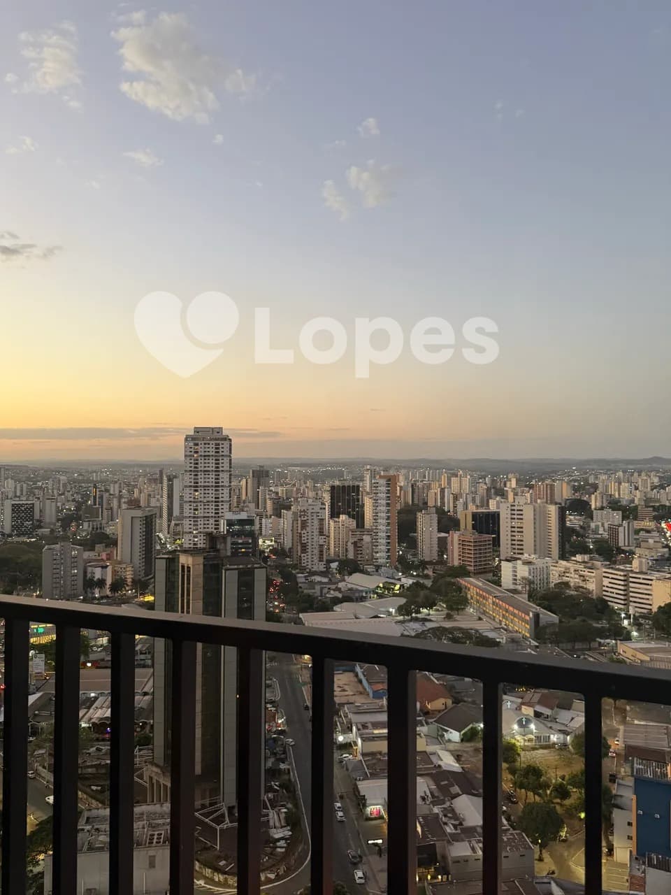 Apartamento 3 Suítes no Setor Marista, Próximo ao Parque Areião, Goiânia