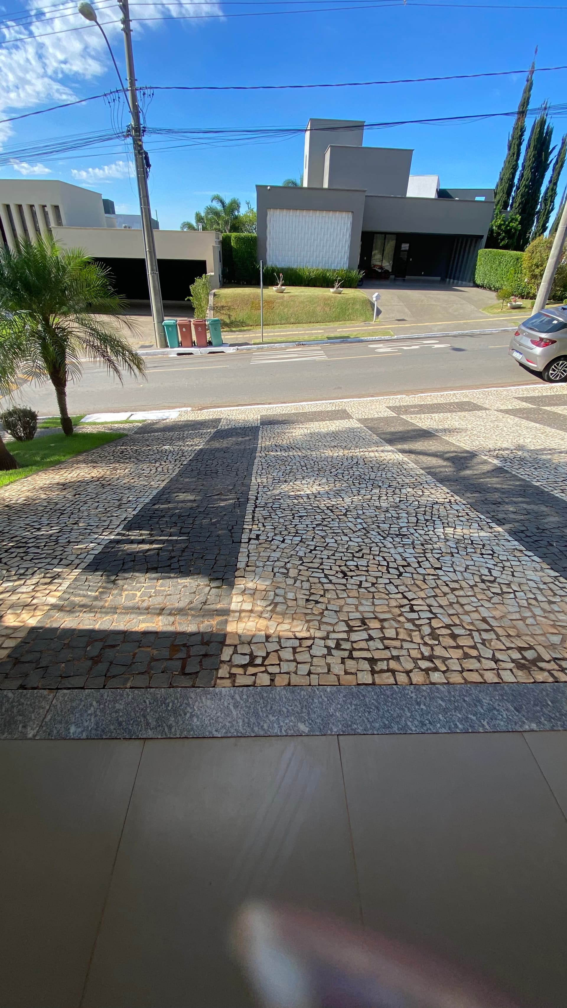 OPORTUNIDADE NO CONDOMÍNIO DO LAGO | CASA TÉRREA COMPLETA EM LOTE DE 608m²