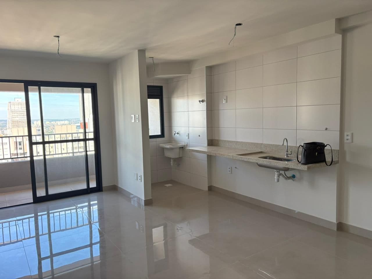 VENDO APARTAMENTO – ST. BUENO | RITMO BUENO