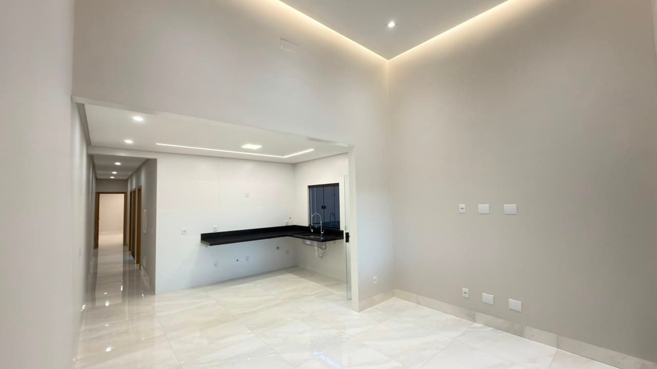 Casa com 3 quartos no Jardim Presidente