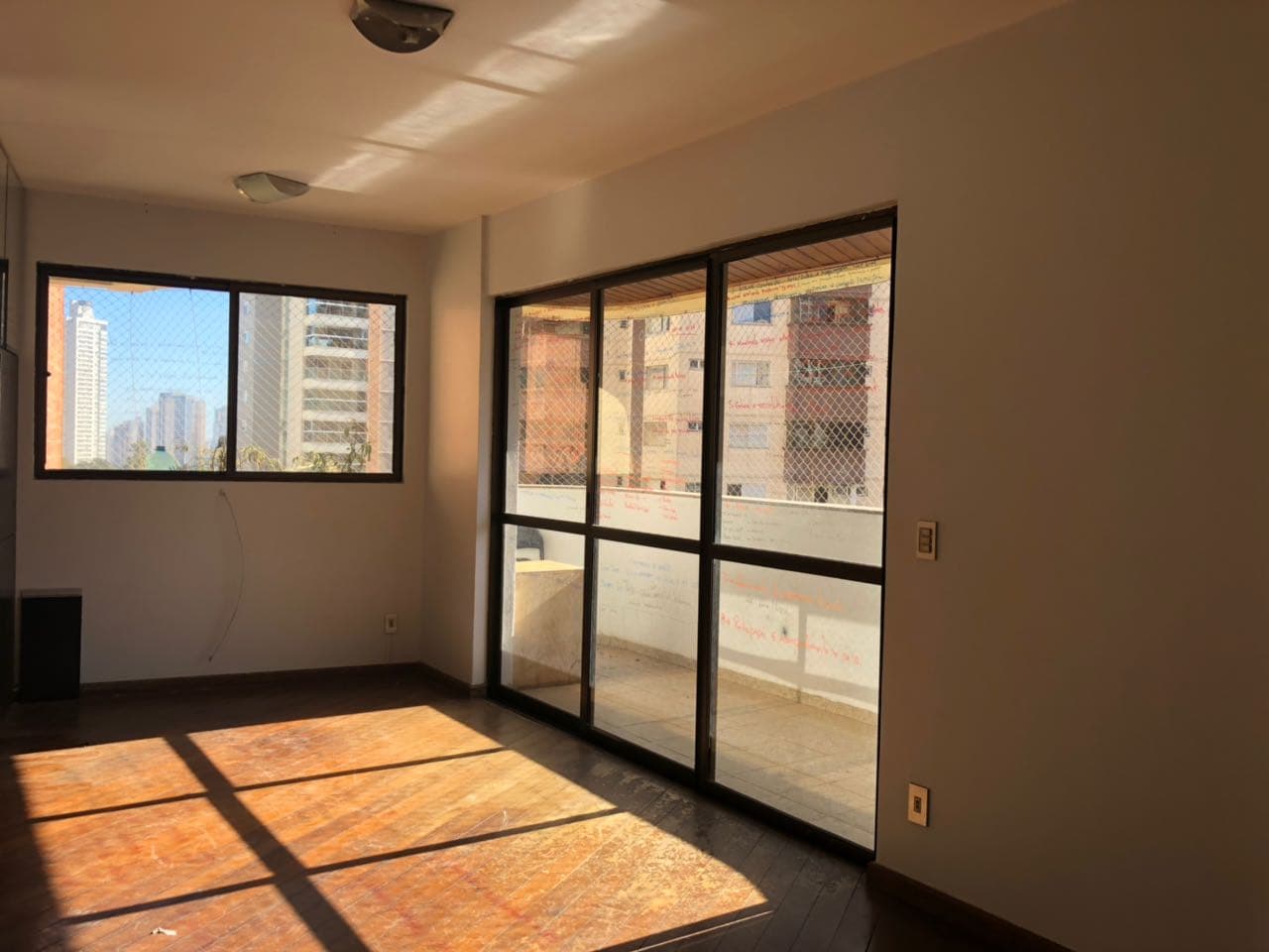 Apartamento com 3 quartos no Setor Nova Suíça