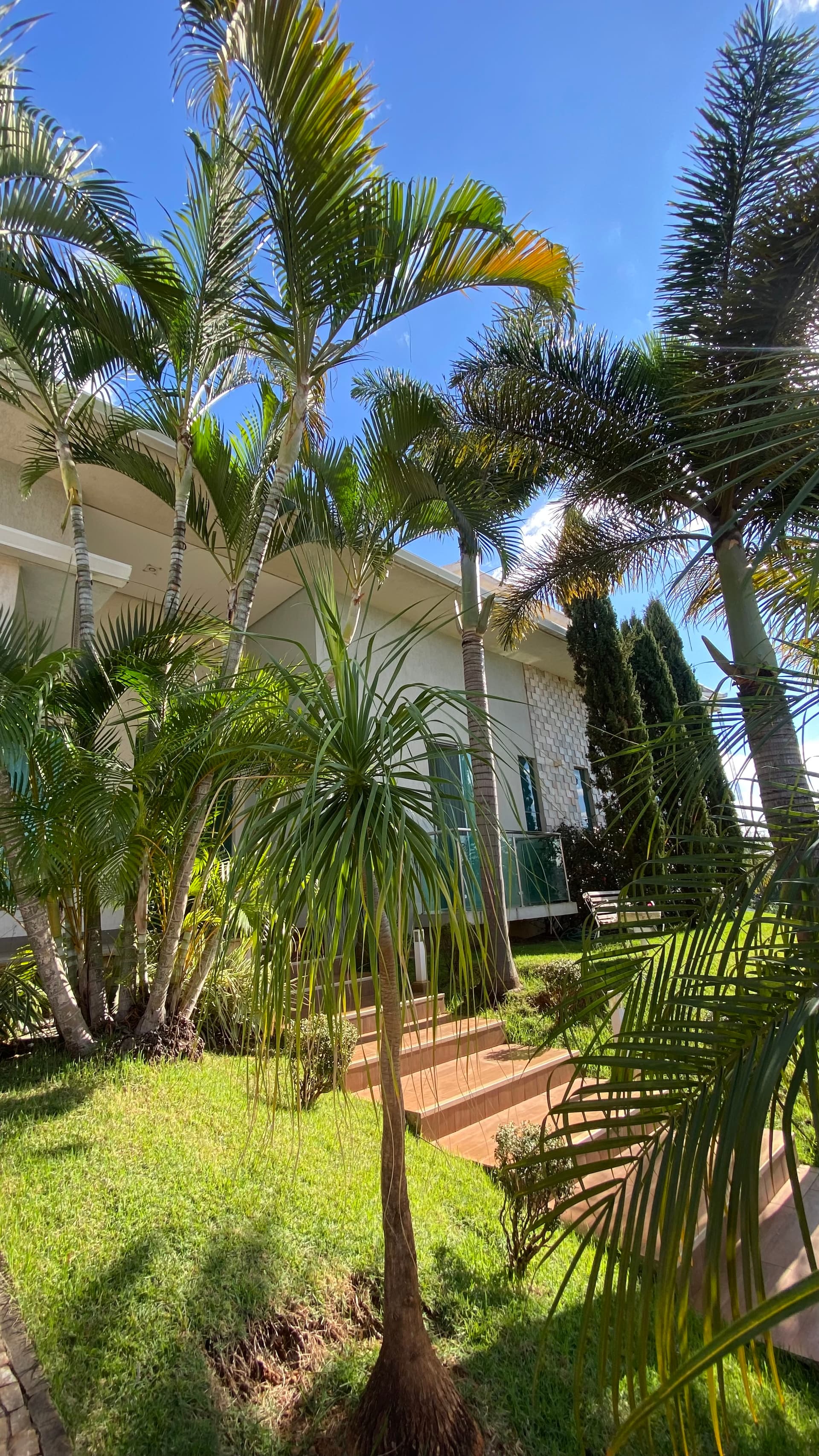 OPORTUNIDADE NO CONDOMÍNIO DO LAGO | CASA TÉRREA COMPLETA EM LOTE DE 608m²