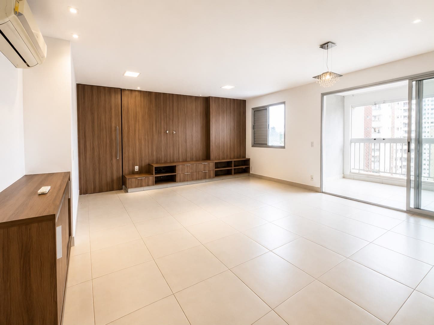 Apartamento 118m² próximo do parque Flamboyant no Jardim Goiás