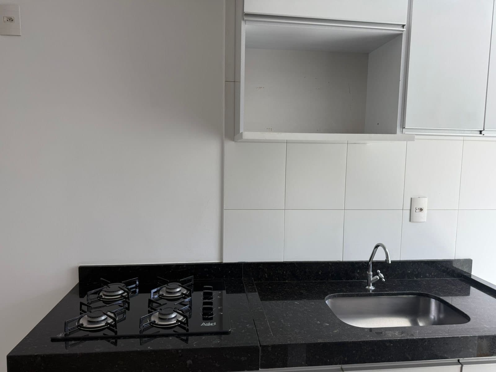 APARTAMENTO 400M DO FLAMBOYANT