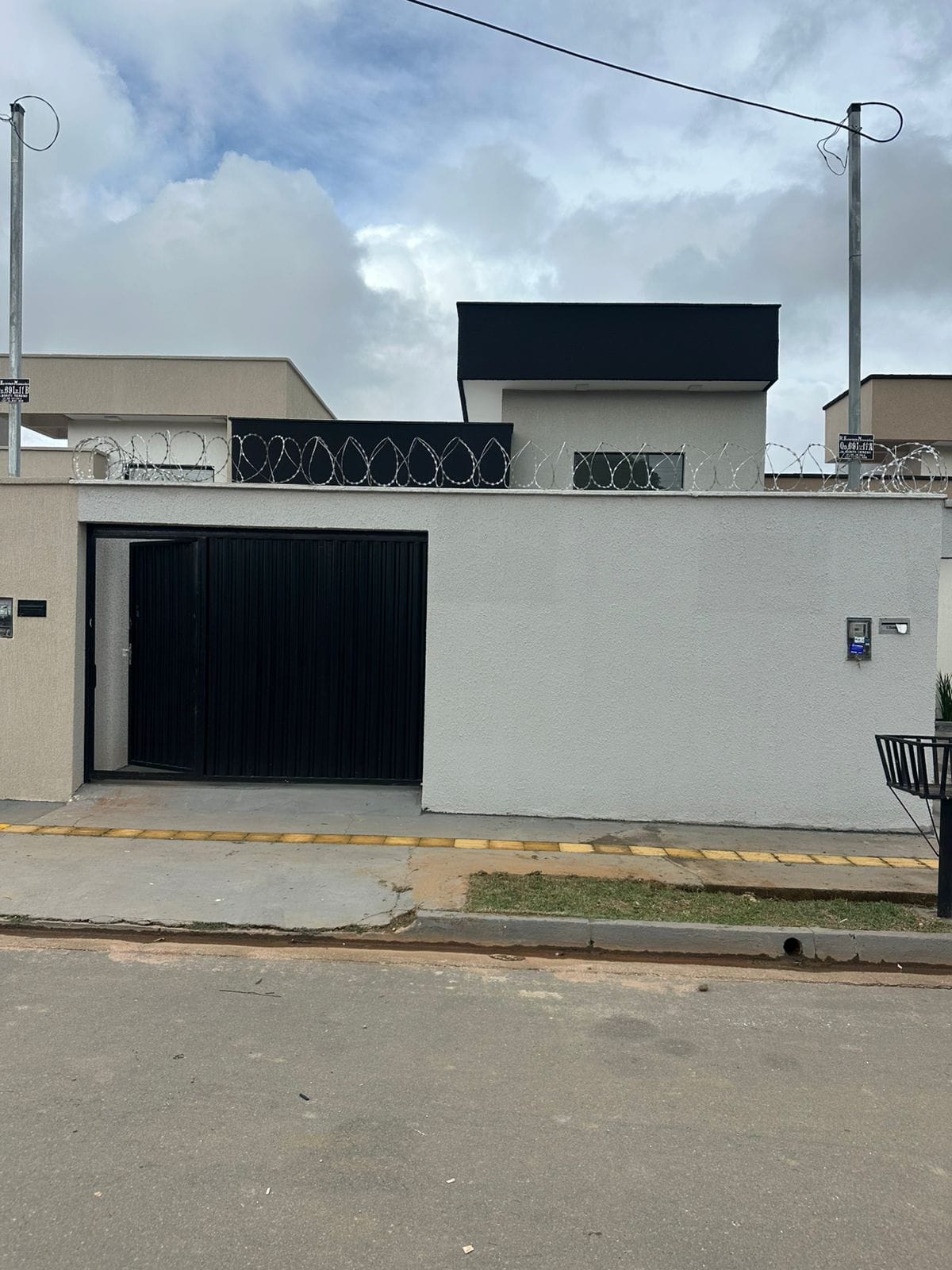 CASA - BURITI SERENO - 2 QUARTOS