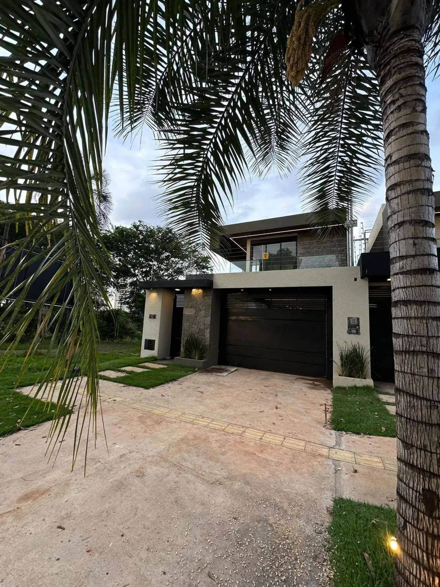 Sobrado 4 suítes - Jardim Atlântico Parque Cascavel