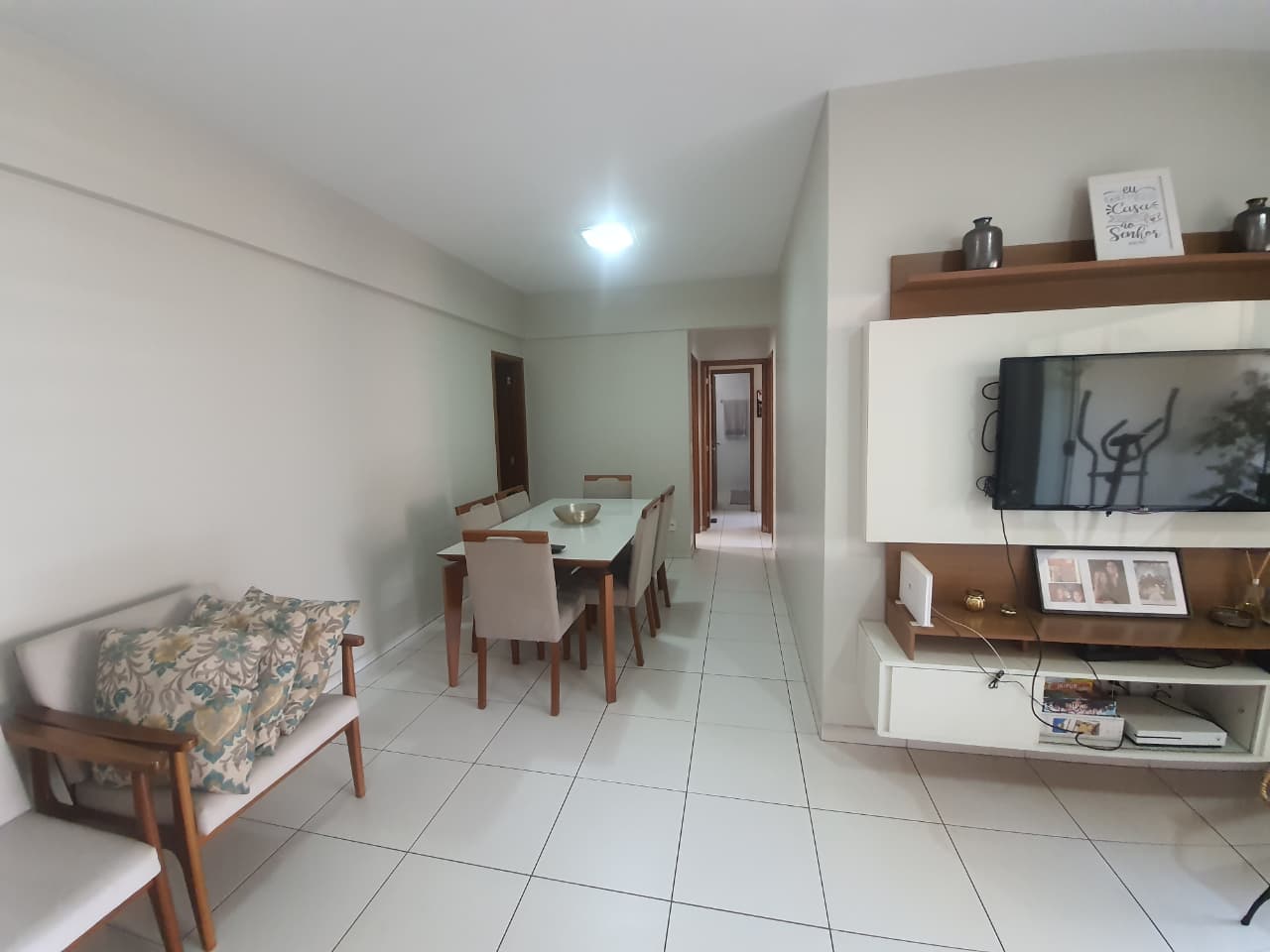 Apartamento 3 quartos (3 suítes) Setor Bueno - Andar alto - Vagas paralelas