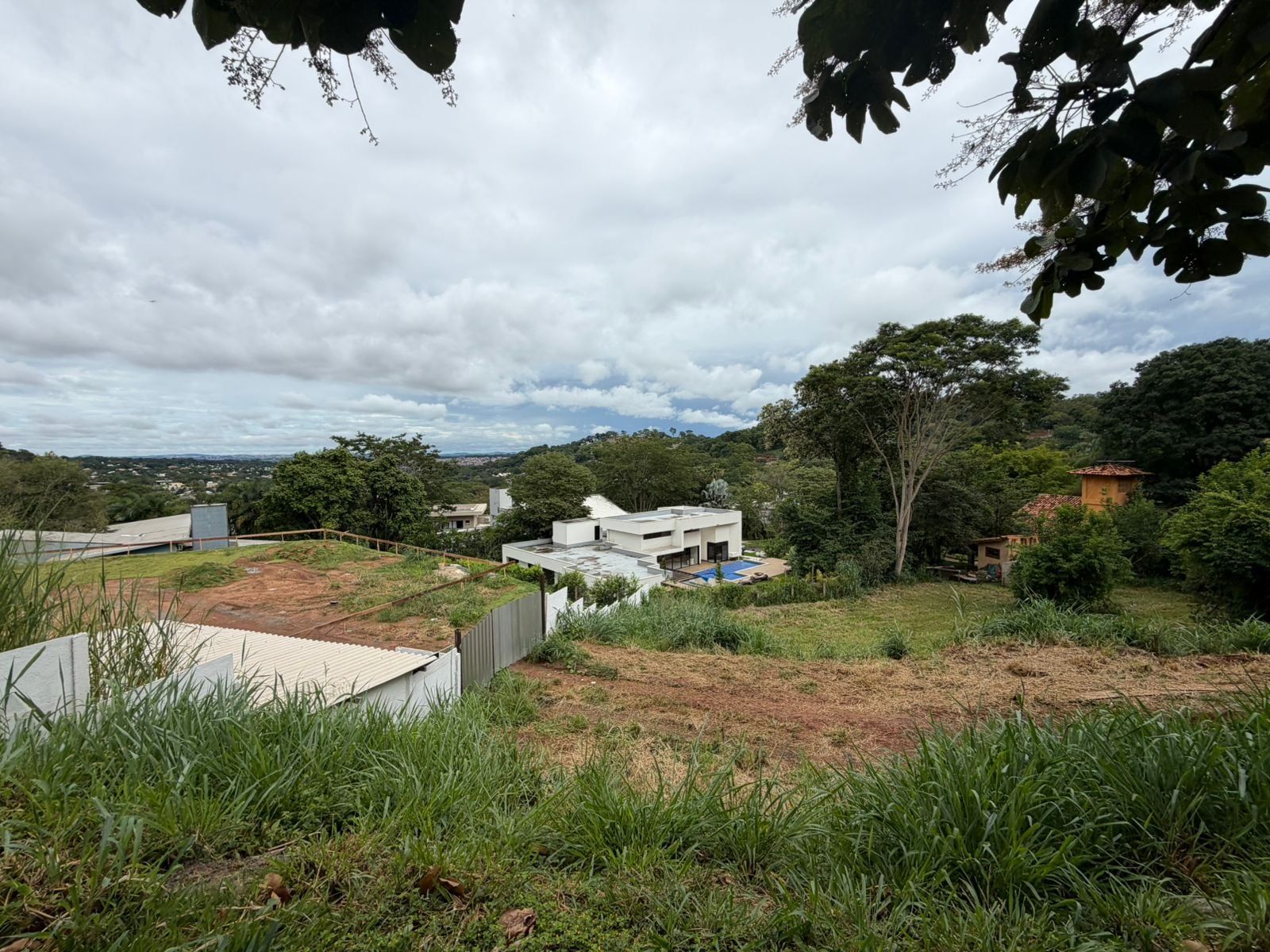 Lote no Condomínio Aldeia do Vale