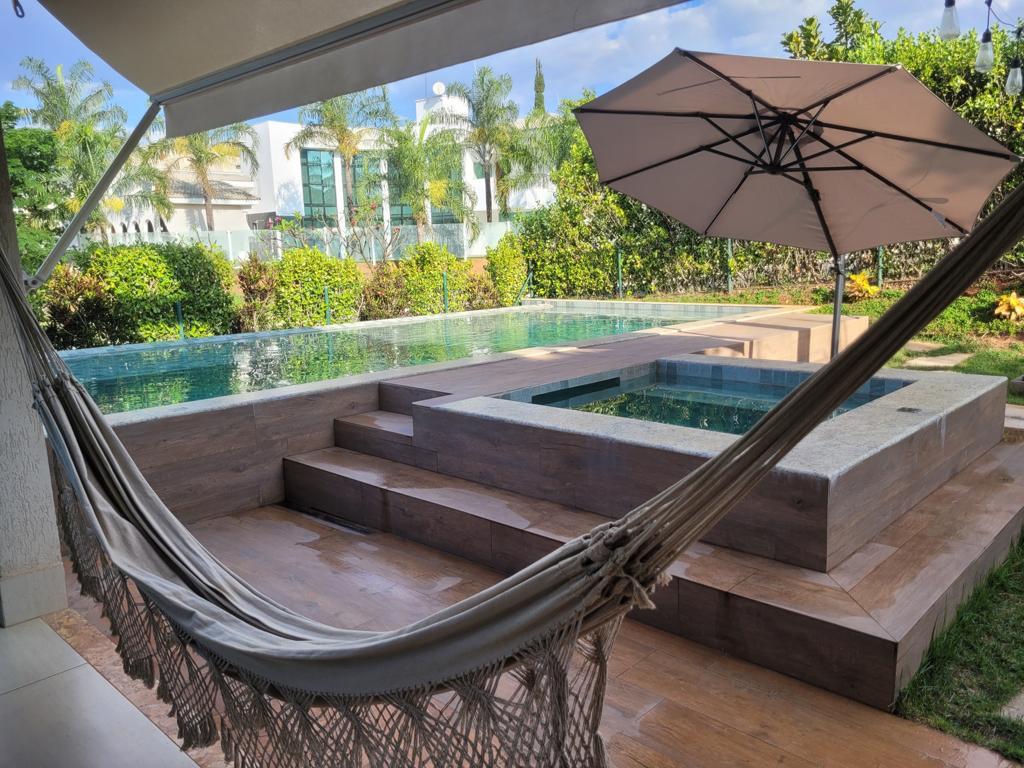 Sobrado de Esquina Alphaville Ipês