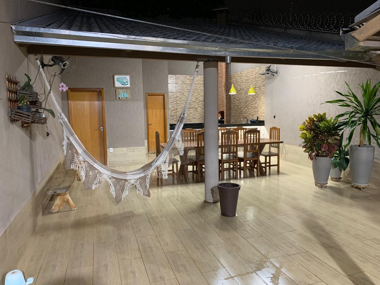 Linda Casa Sobrado de 195 m2 no Jardim Bela Vista