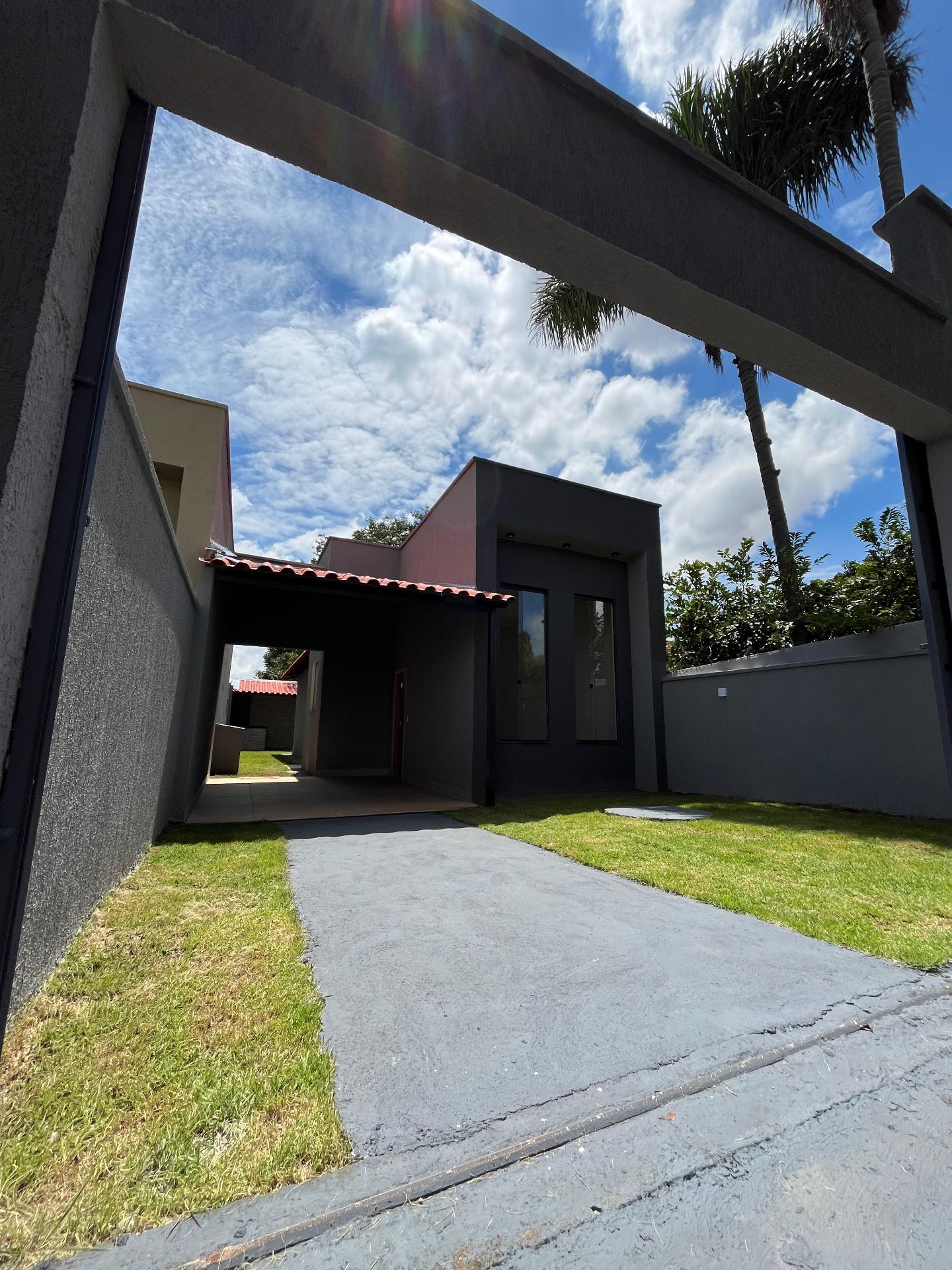 Casa 2 Quartos no Independência, Próxima ao Supermercado Atual