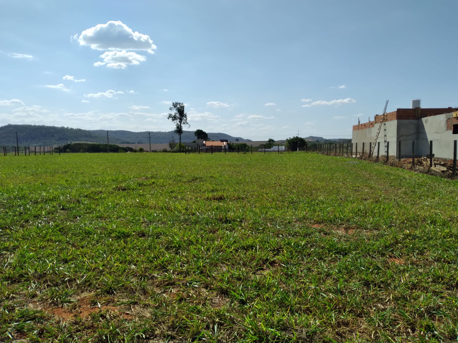 TERRENO - CONDOMINIO DE SÍTIOS TALISMÃ