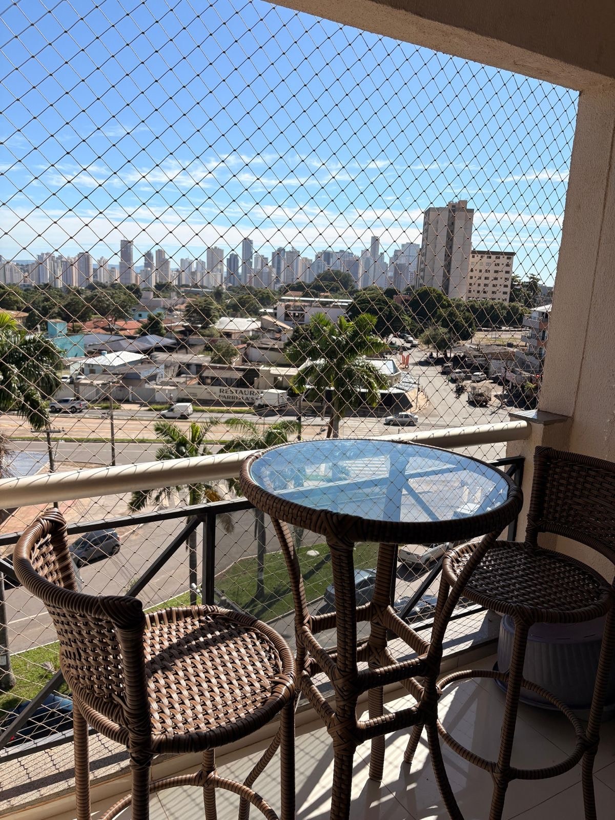 Apartamento em frente ao Hospital Hugo no Setor Pedro Ludovico!