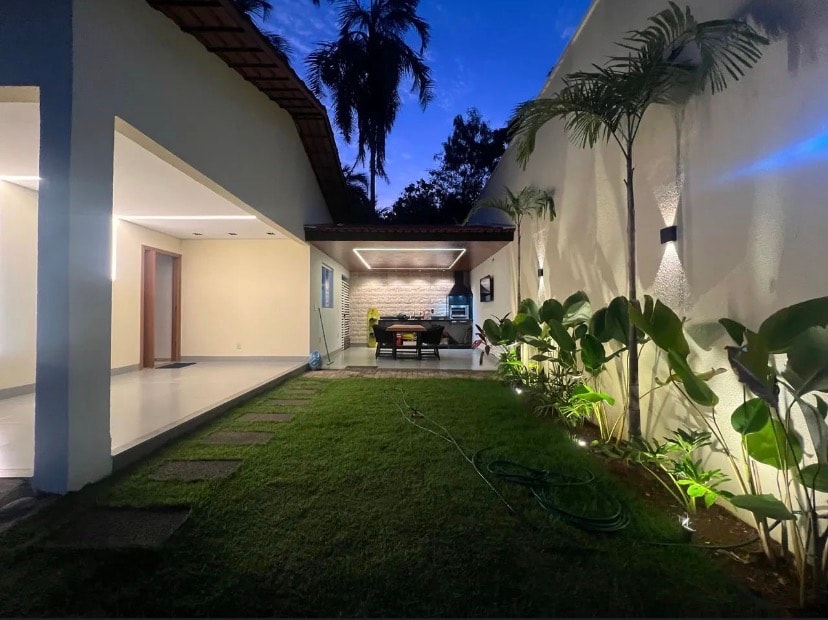 Casa térrea de condomínio 3/4 em Senador Canedo