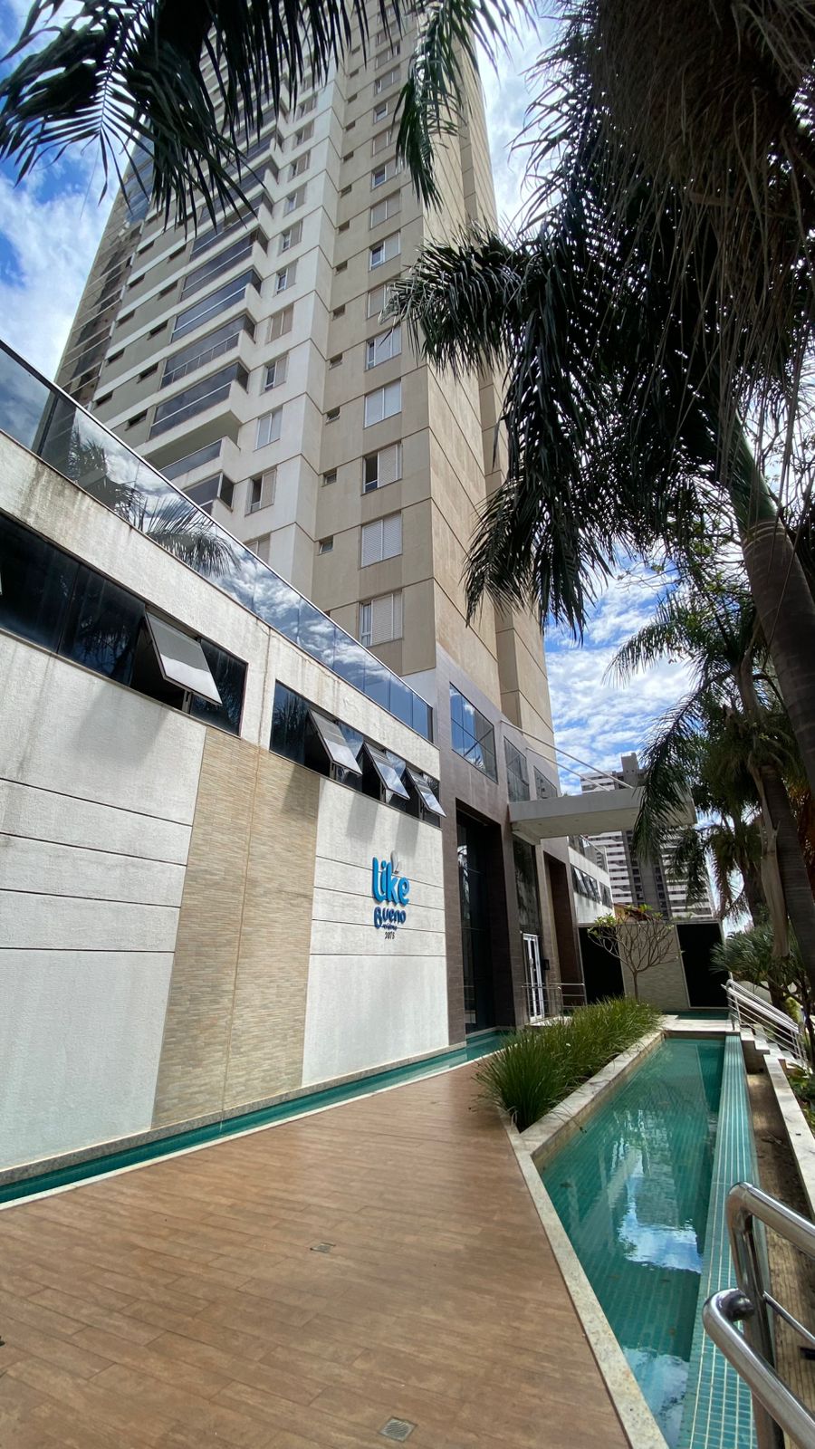 Apartamento com 3 suites no condomínio Like Bueno